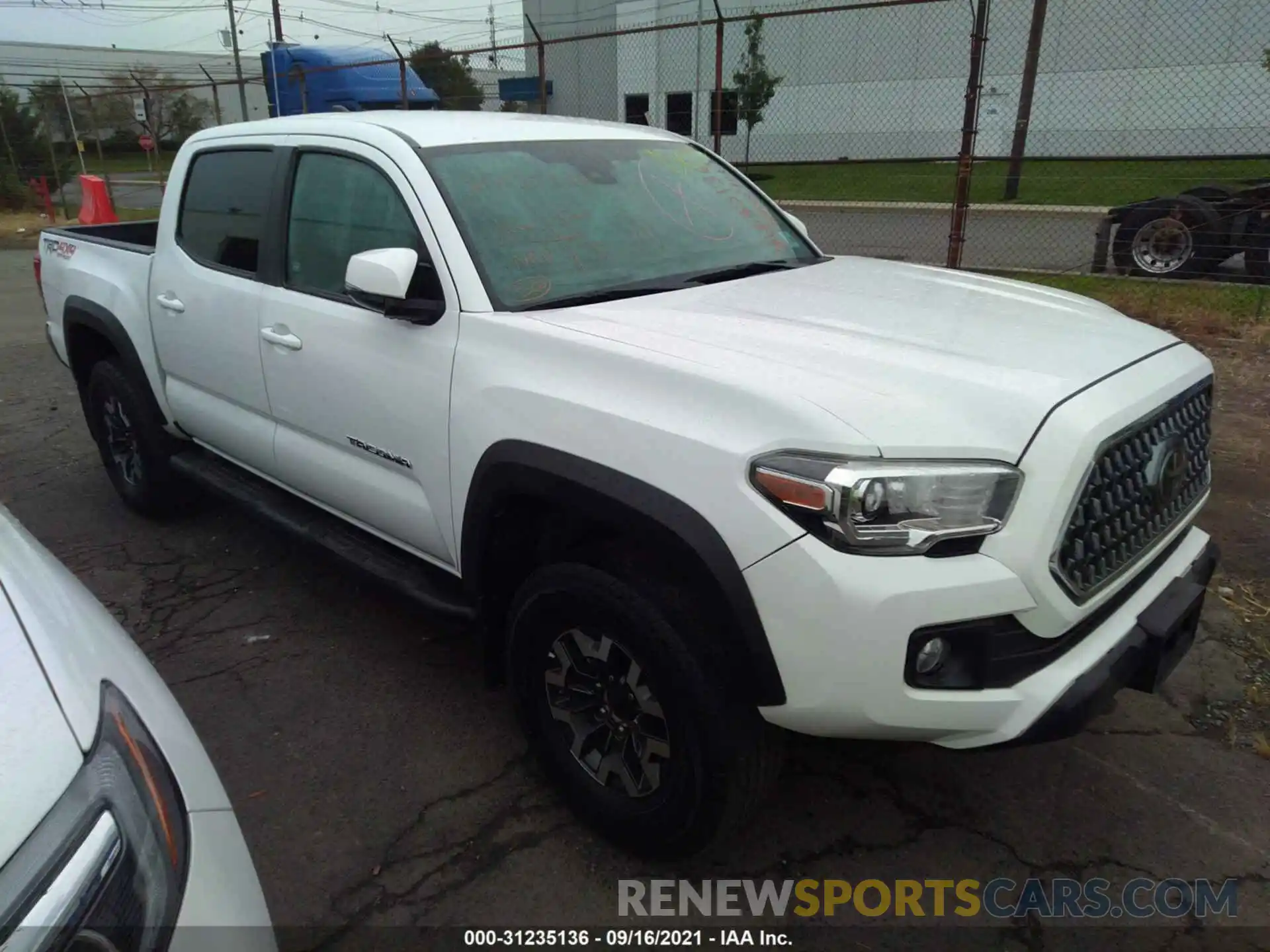 1 Photograph of a damaged car 3TMCZ5ANXKM230302 TOYOTA TACOMA 4WD 2019