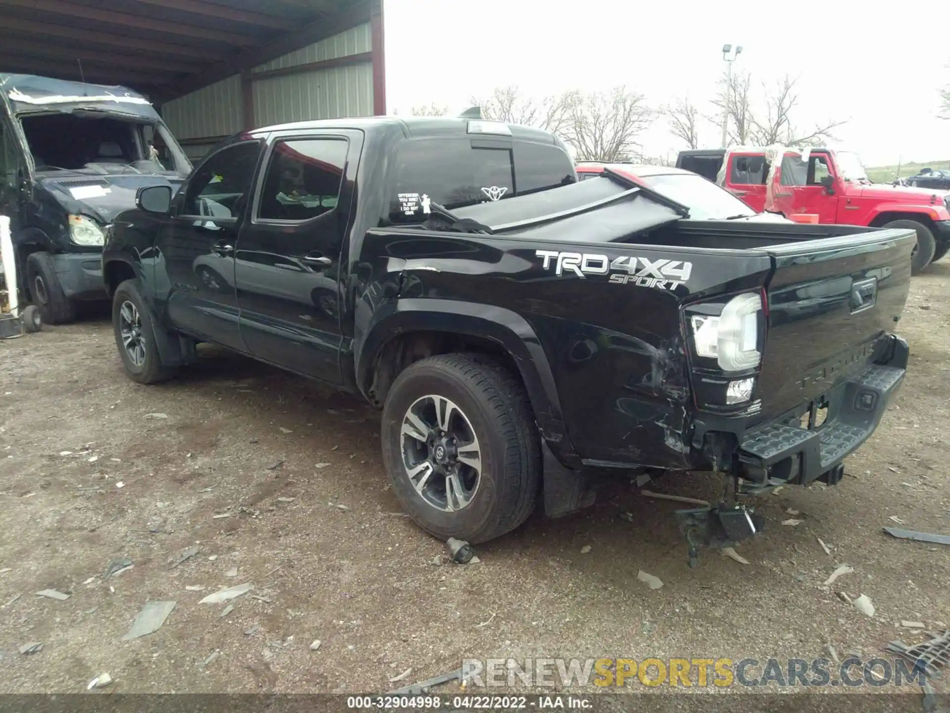 3 Фотография поврежденного автомобиля 3TMCZ5ANXKM232180 TOYOTA TACOMA 4WD 2019