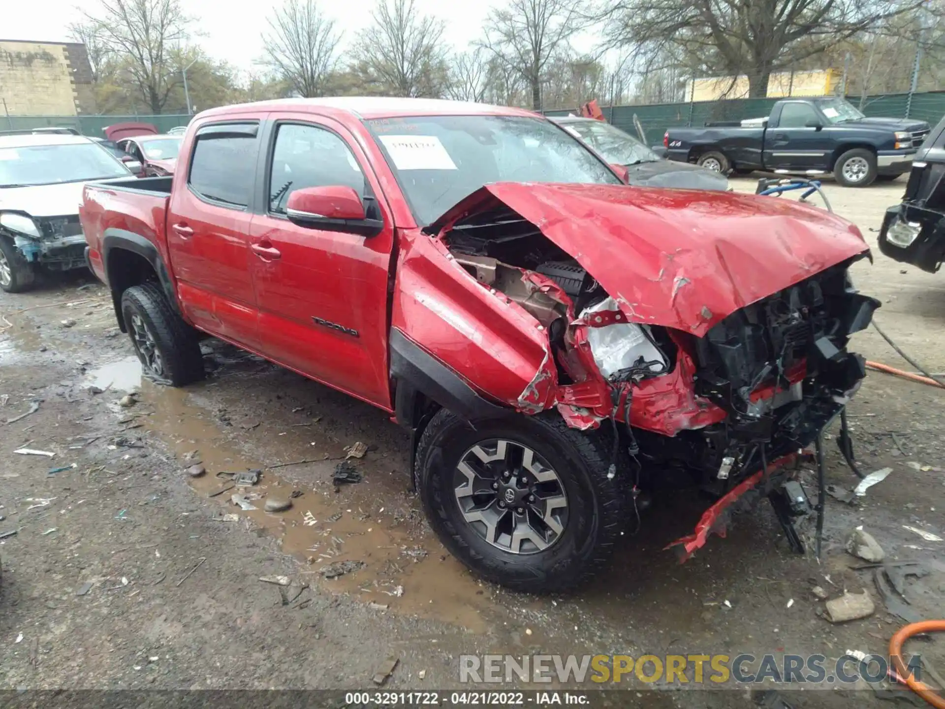 1 Photograph of a damaged car 3TMCZ5ANXKM236018 TOYOTA TACOMA 4WD 2019