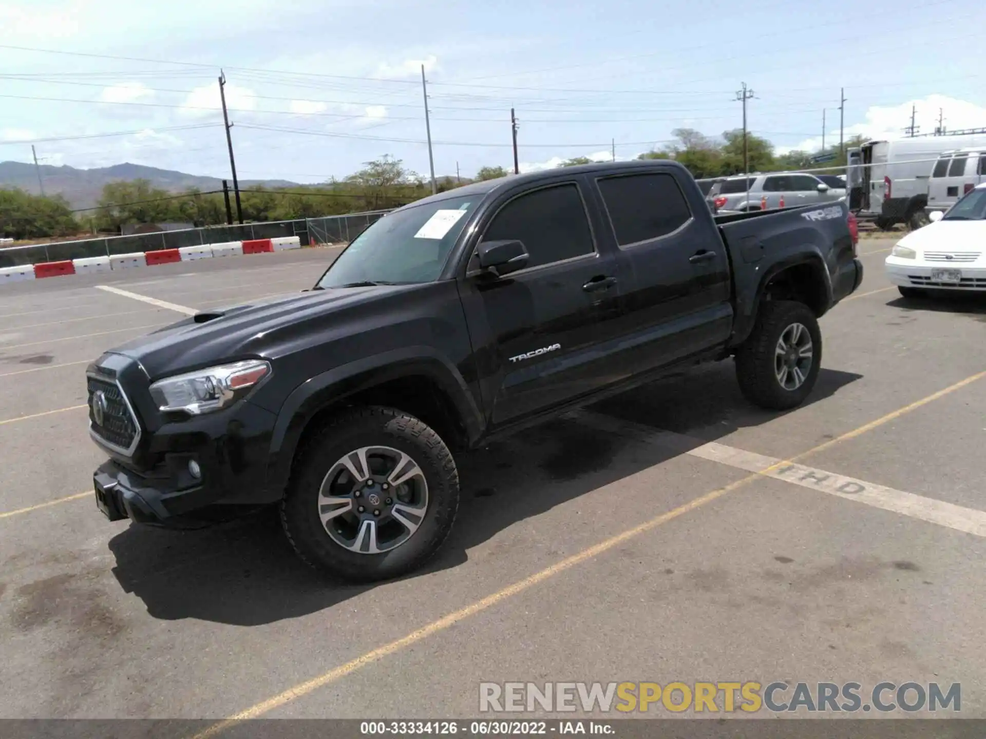 2 Photograph of a damaged car 3TMCZ5ANXKM237783 TOYOTA TACOMA 4WD 2019