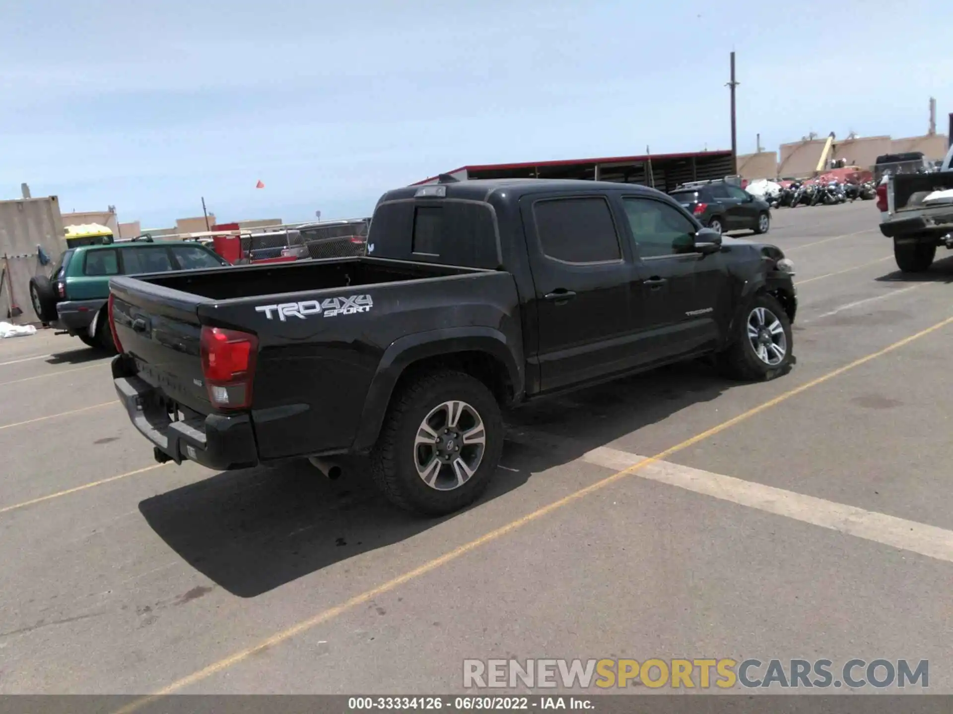 4 Photograph of a damaged car 3TMCZ5ANXKM237783 TOYOTA TACOMA 4WD 2019