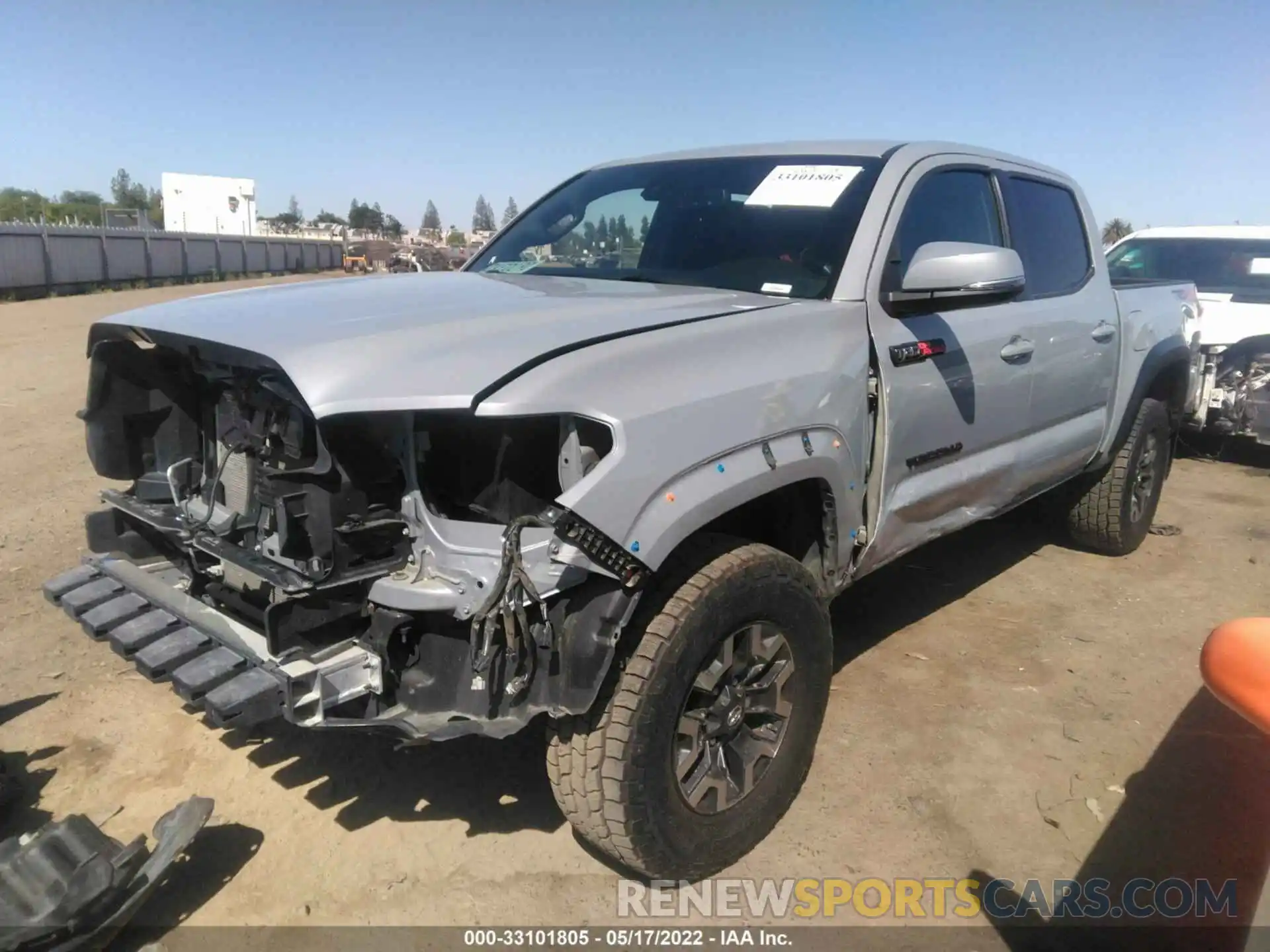 2 Photograph of a damaged car 3TMCZ5ANXKM240389 TOYOTA TACOMA 4WD 2019