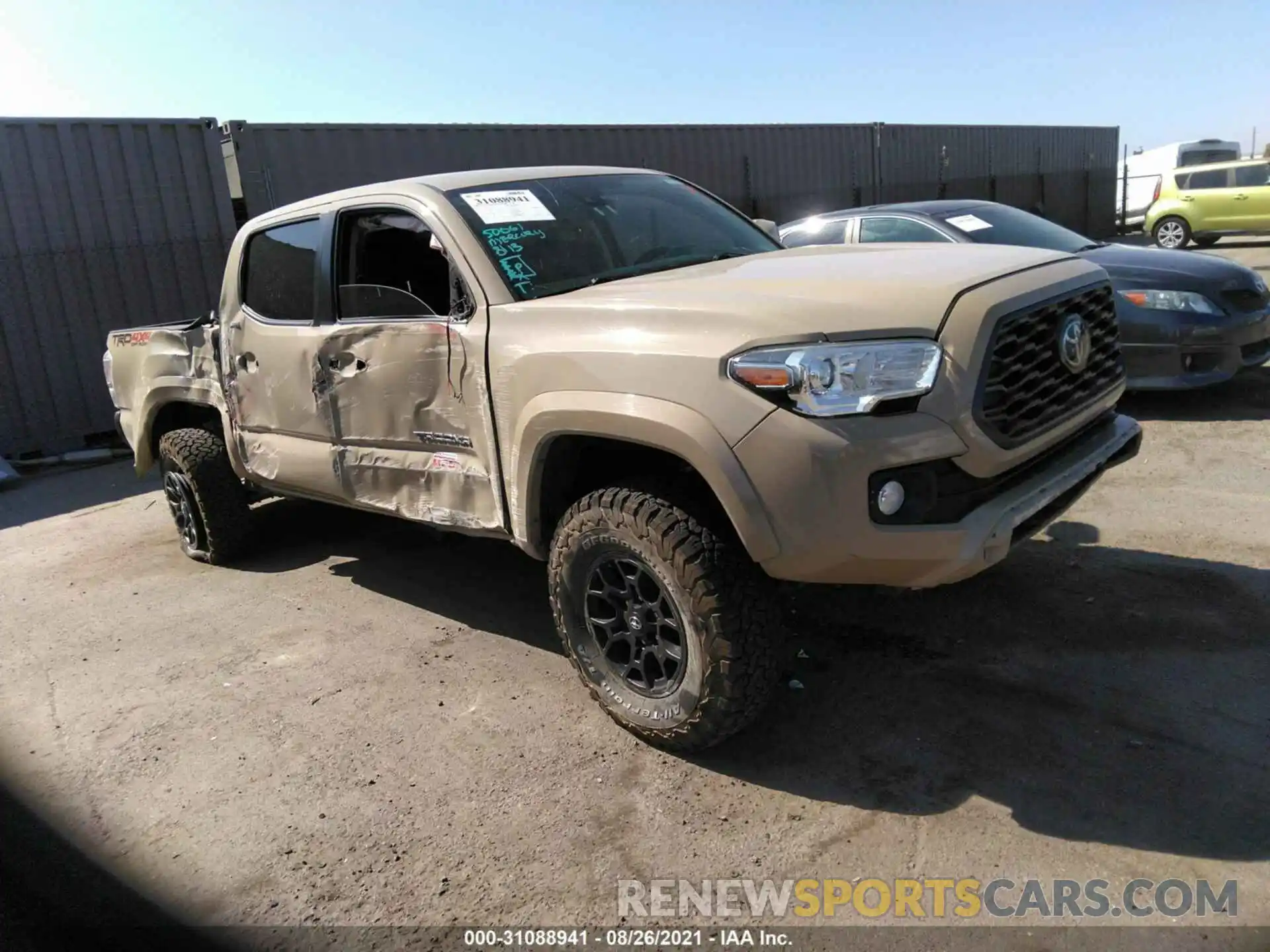 1 Photograph of a damaged car 3TMCZ5ANXKM243518 TOYOTA TACOMA 4WD 2019