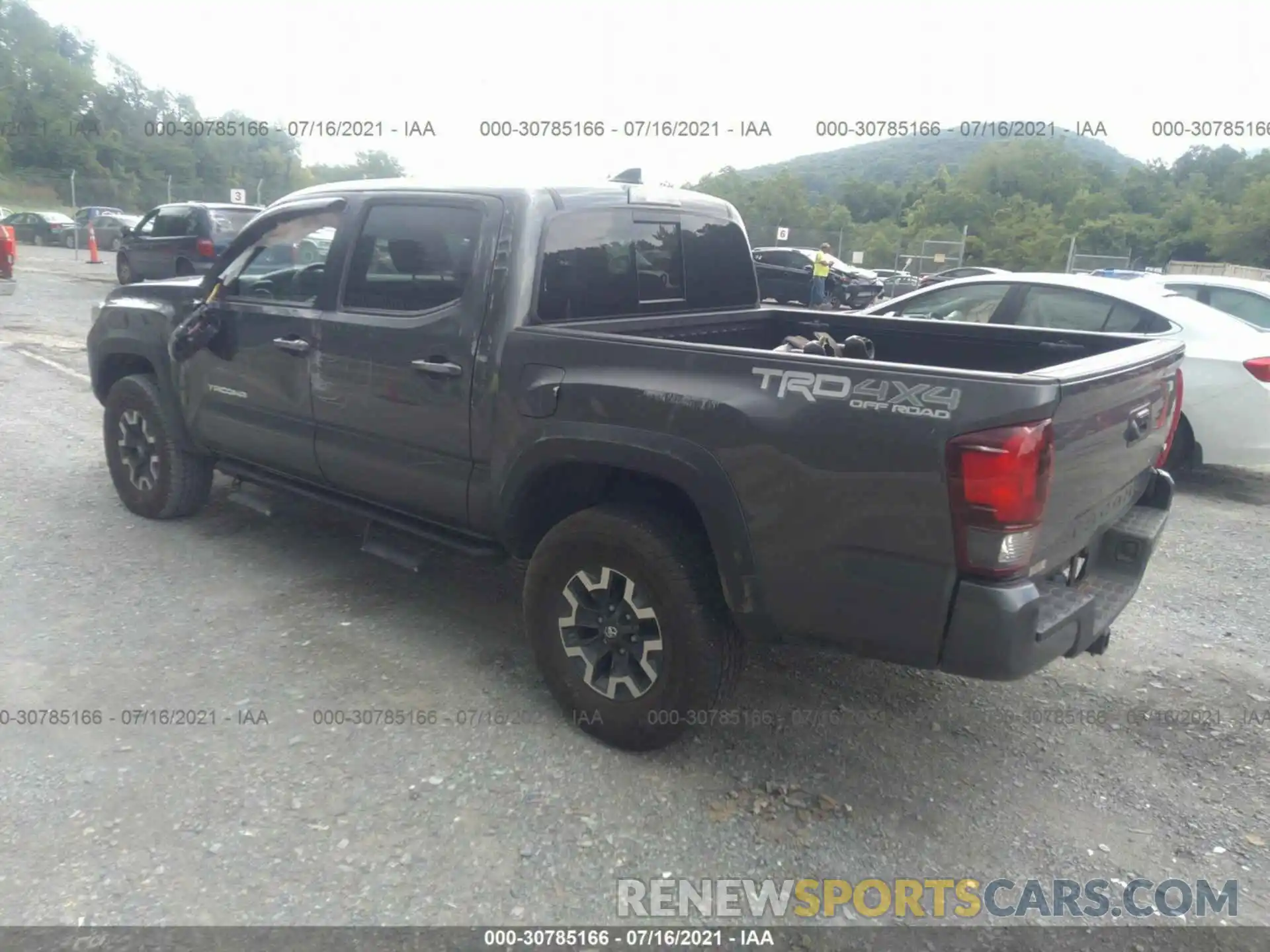 3 Photograph of a damaged car 3TMCZ5ANXKM250159 TOYOTA TACOMA 4WD 2019