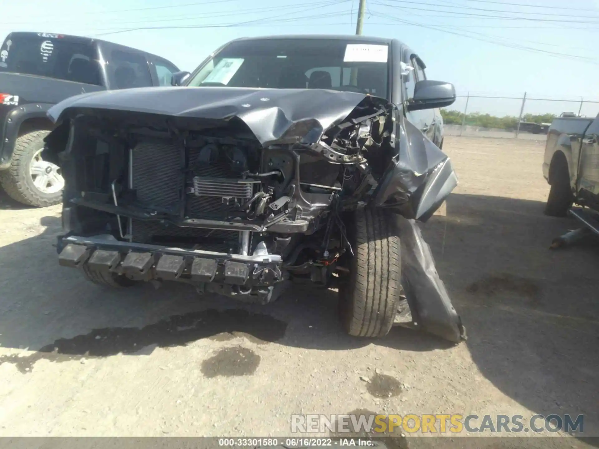 2 Photograph of a damaged car 3TMCZ5ANXKM253059 TOYOTA TACOMA 4WD 2019