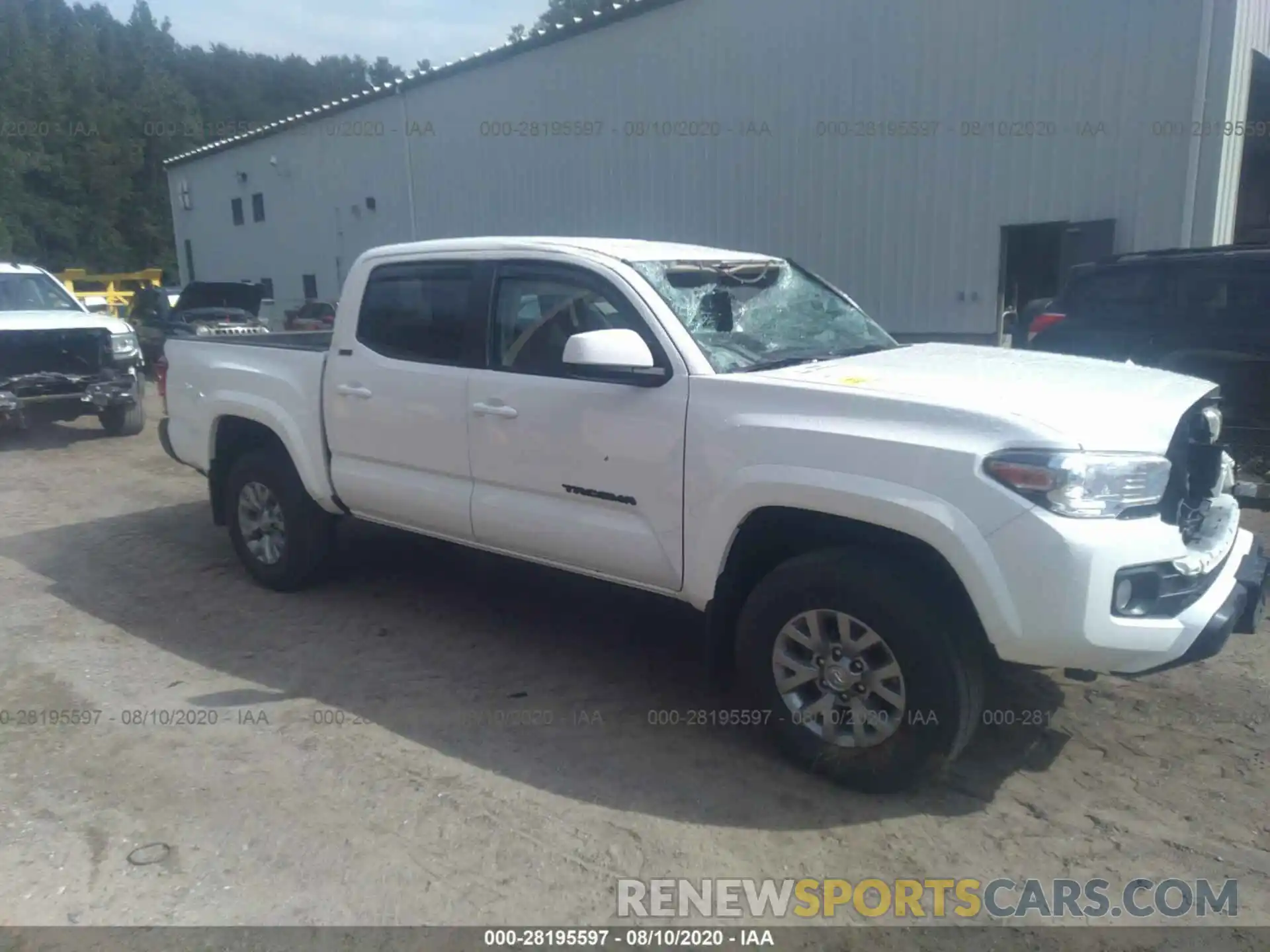 1 Photograph of a damaged car 3TMCZ5ANXKM283954 TOYOTA TACOMA 4WD 2019