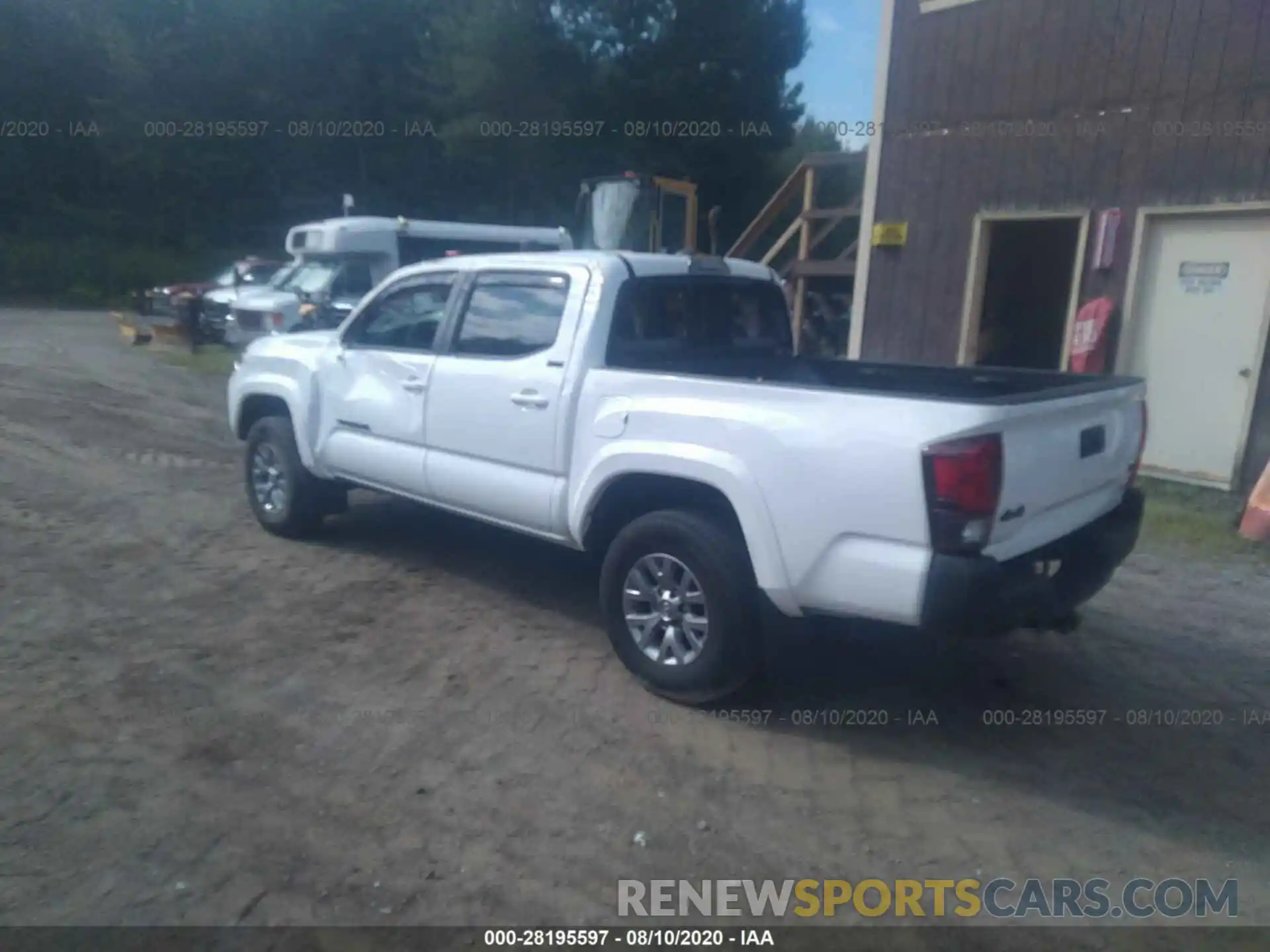 3 Photograph of a damaged car 3TMCZ5ANXKM283954 TOYOTA TACOMA 4WD 2019