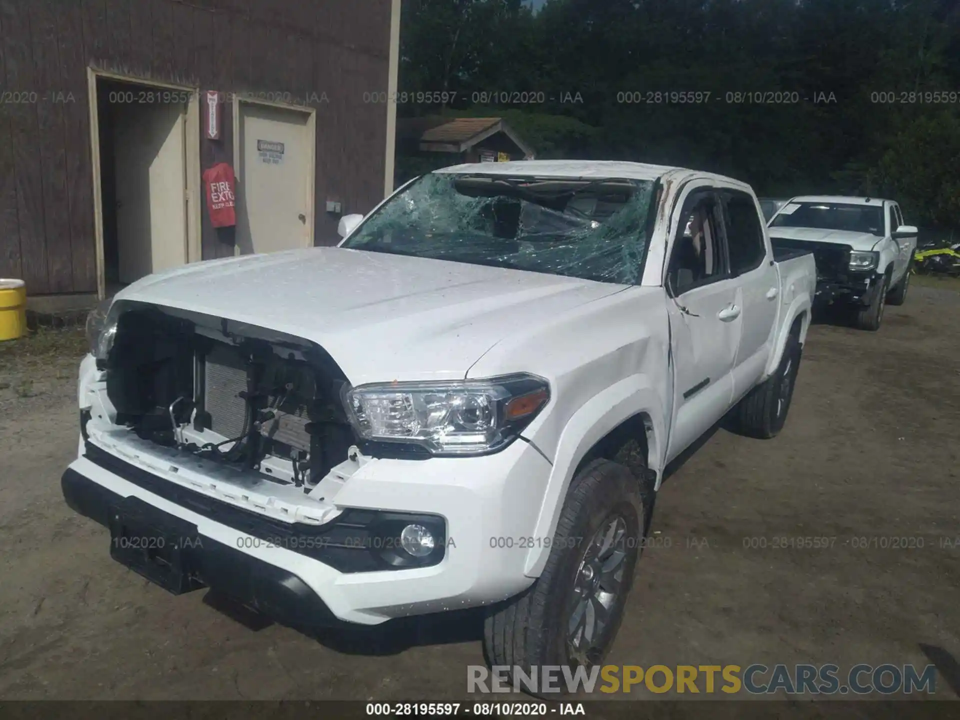 6 Photograph of a damaged car 3TMCZ5ANXKM283954 TOYOTA TACOMA 4WD 2019