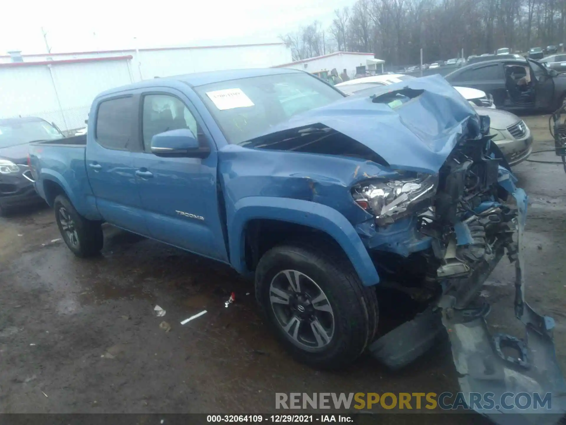 1 Photograph of a damaged car 3TMDZ5BN0KM056260 TOYOTA TACOMA 4WD 2019