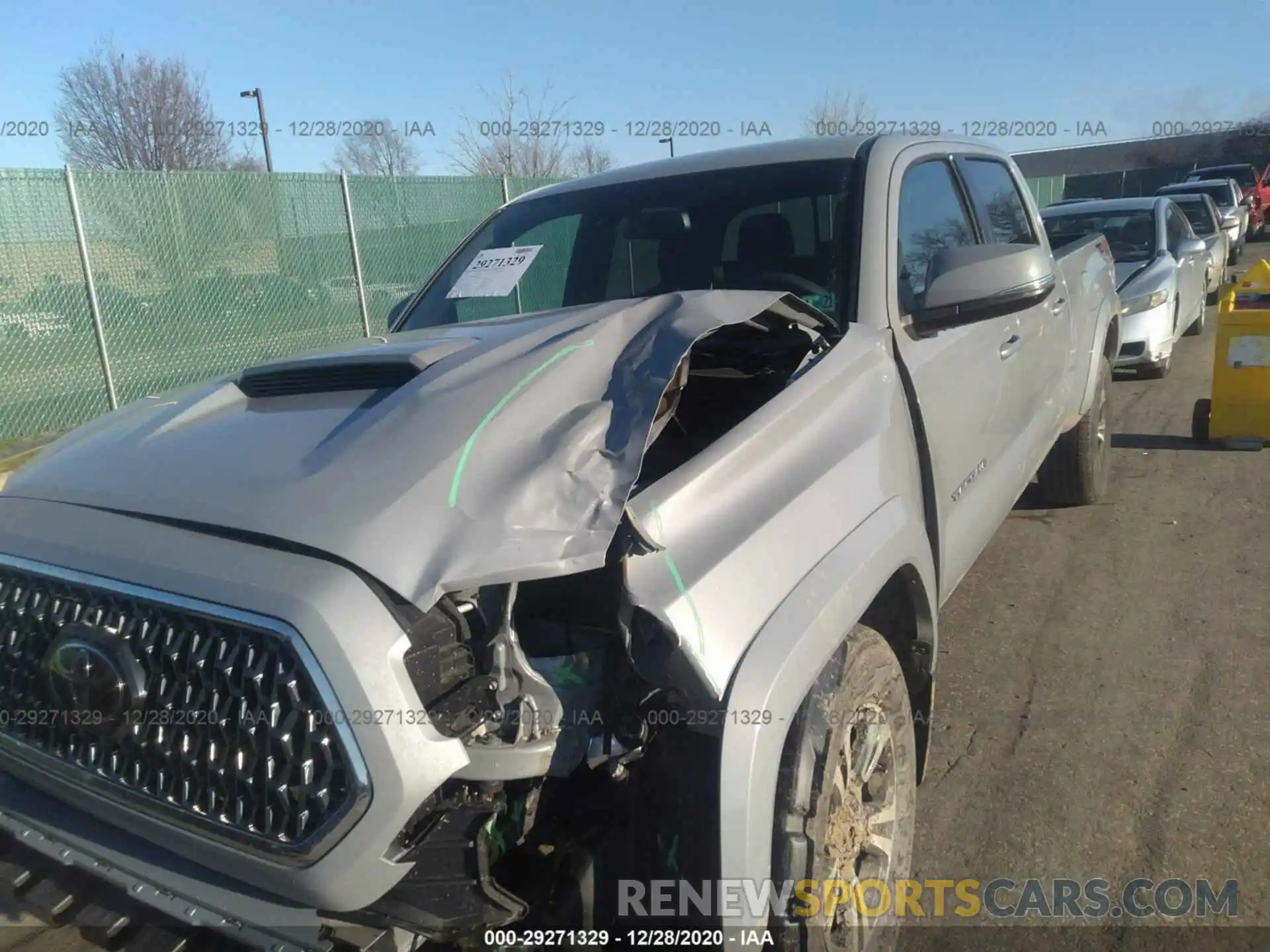 2 Photograph of a damaged car 3TMDZ5BN0KM060602 TOYOTA TACOMA 4WD 2019