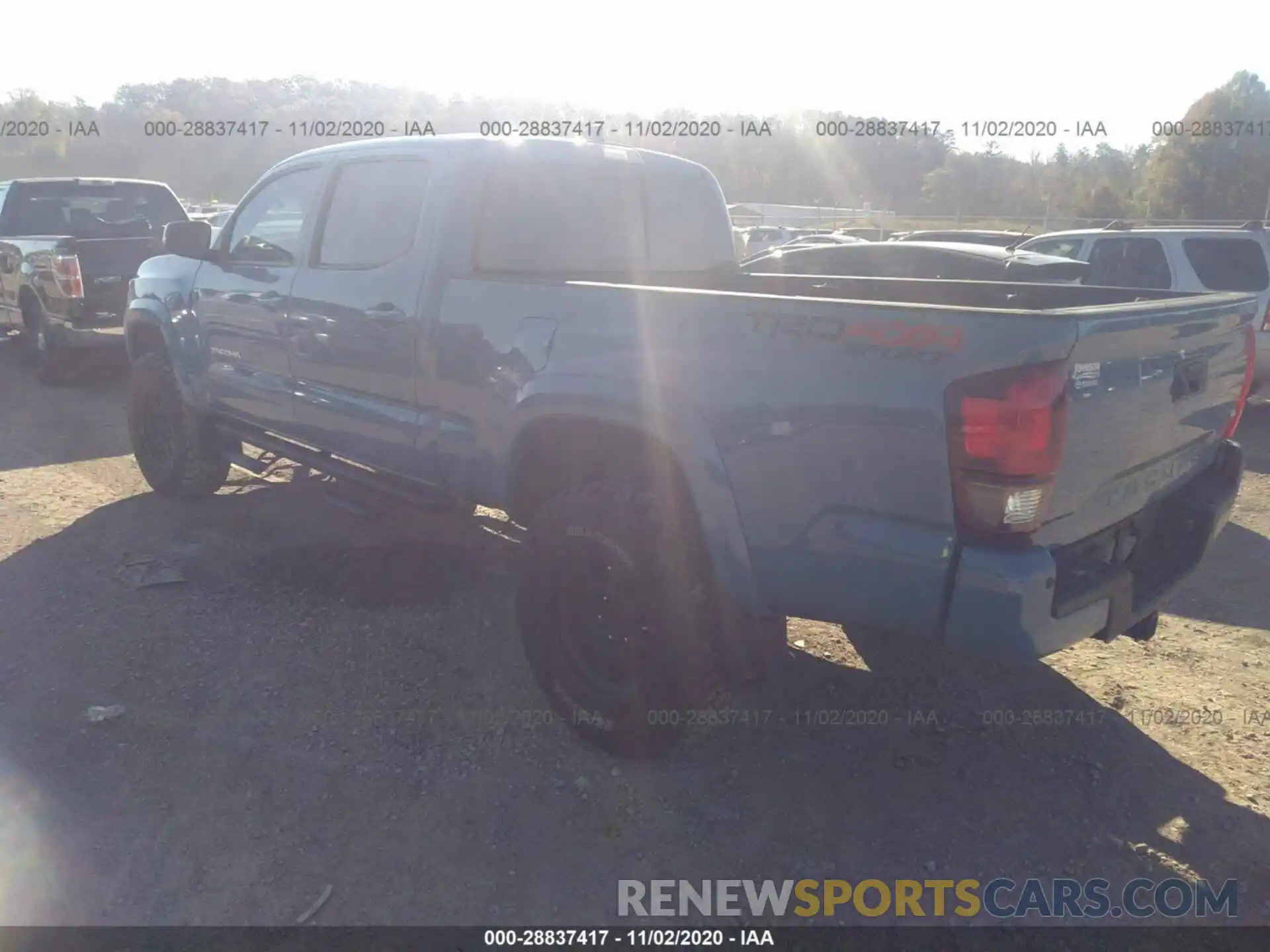 3 Photograph of a damaged car 3TMDZ5BN0KM061913 TOYOTA TACOMA 4WD 2019