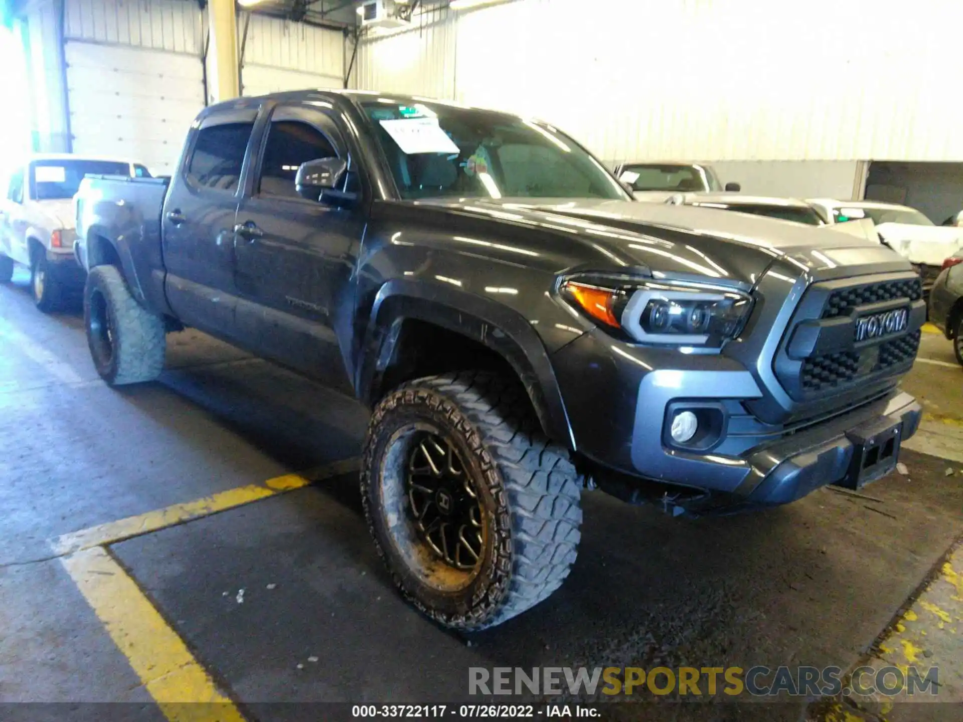 1 Фотография поврежденного автомобиля 3TMDZ5BN0KM062852 TOYOTA TACOMA 4WD 2019