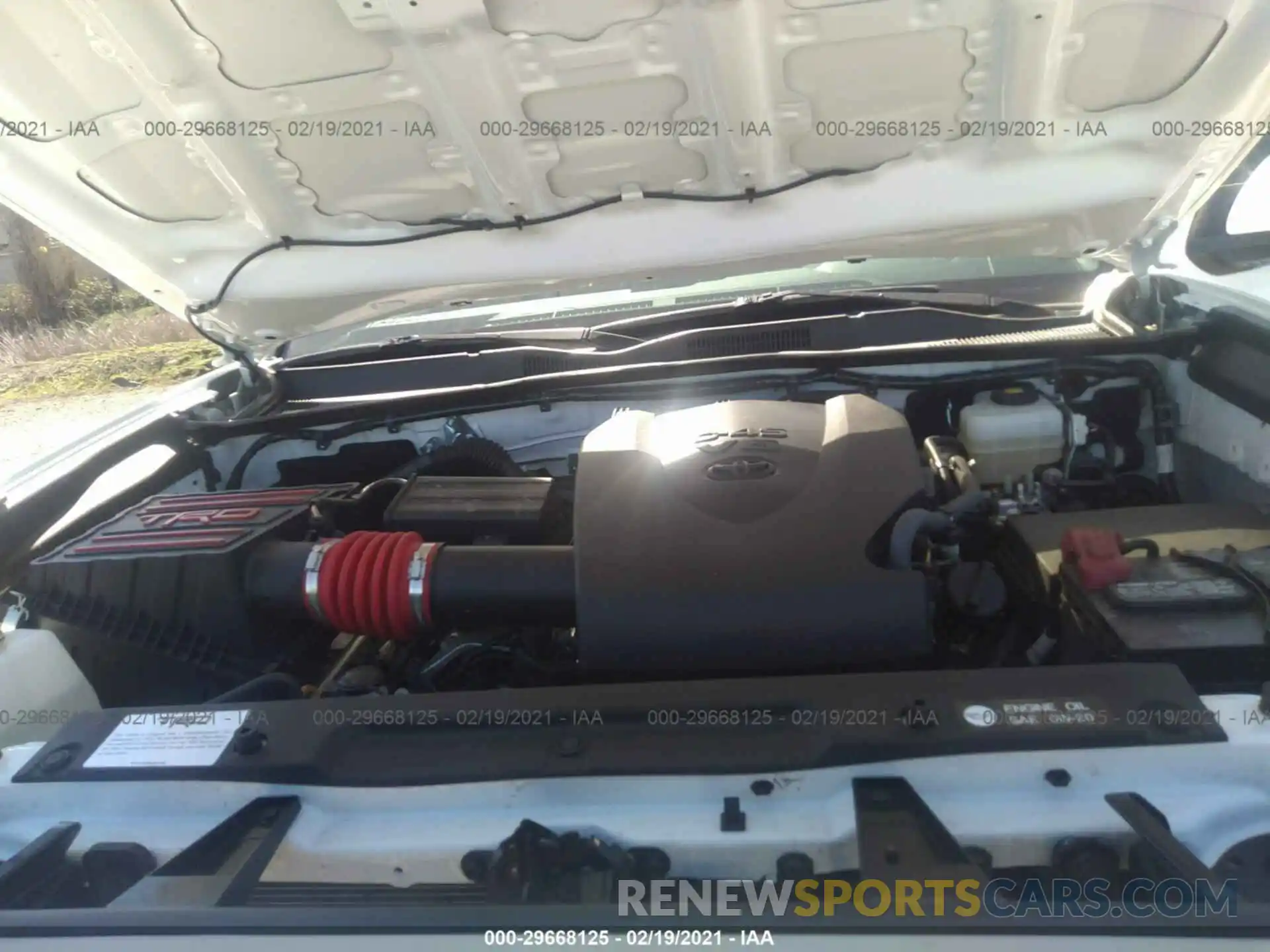 10 Photograph of a damaged car 3TMDZ5BN0KM067128 TOYOTA TACOMA 4WD 2019