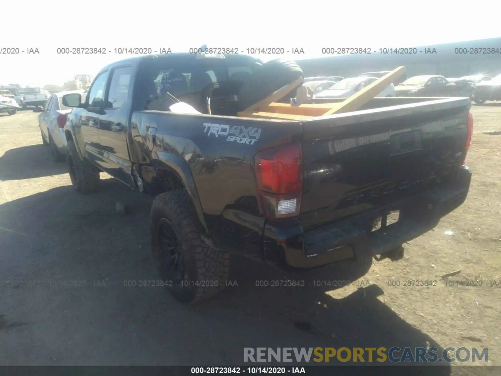 3 Photograph of a damaged car 3TMDZ5BN1KM071642 TOYOTA TACOMA 4WD 2019