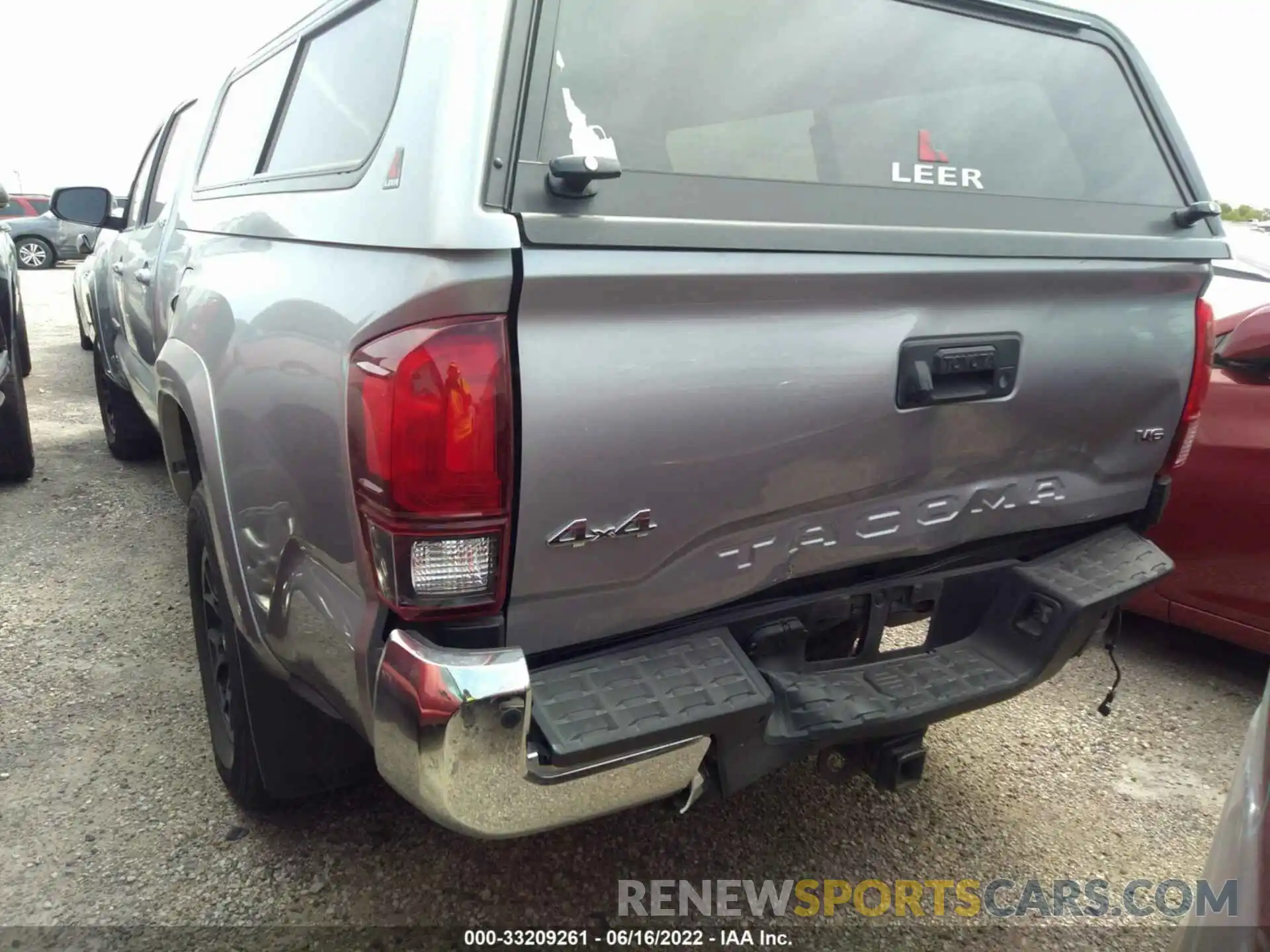 3 Photograph of a damaged car 3TMDZ5BN1KM076789 TOYOTA TACOMA 4WD 2019