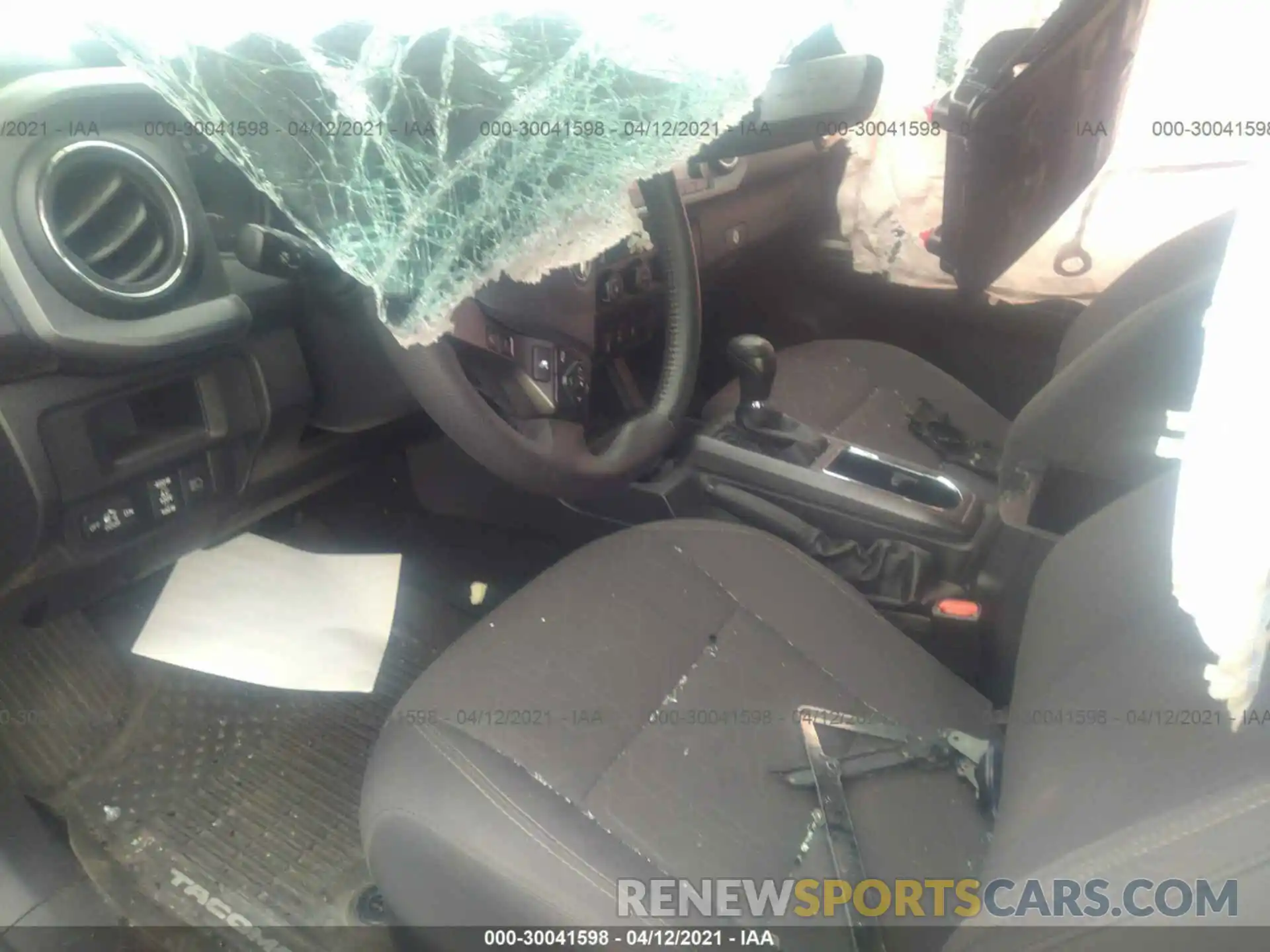 5 Фотография поврежденного автомобиля 3TMDZ5BN2KM069432 TOYOTA TACOMA 4WD 2019