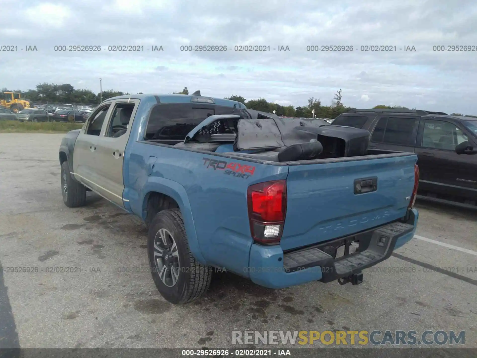 3 Photograph of a damaged car 3TMDZ5BN2KM070192 TOYOTA TACOMA 4WD 2019