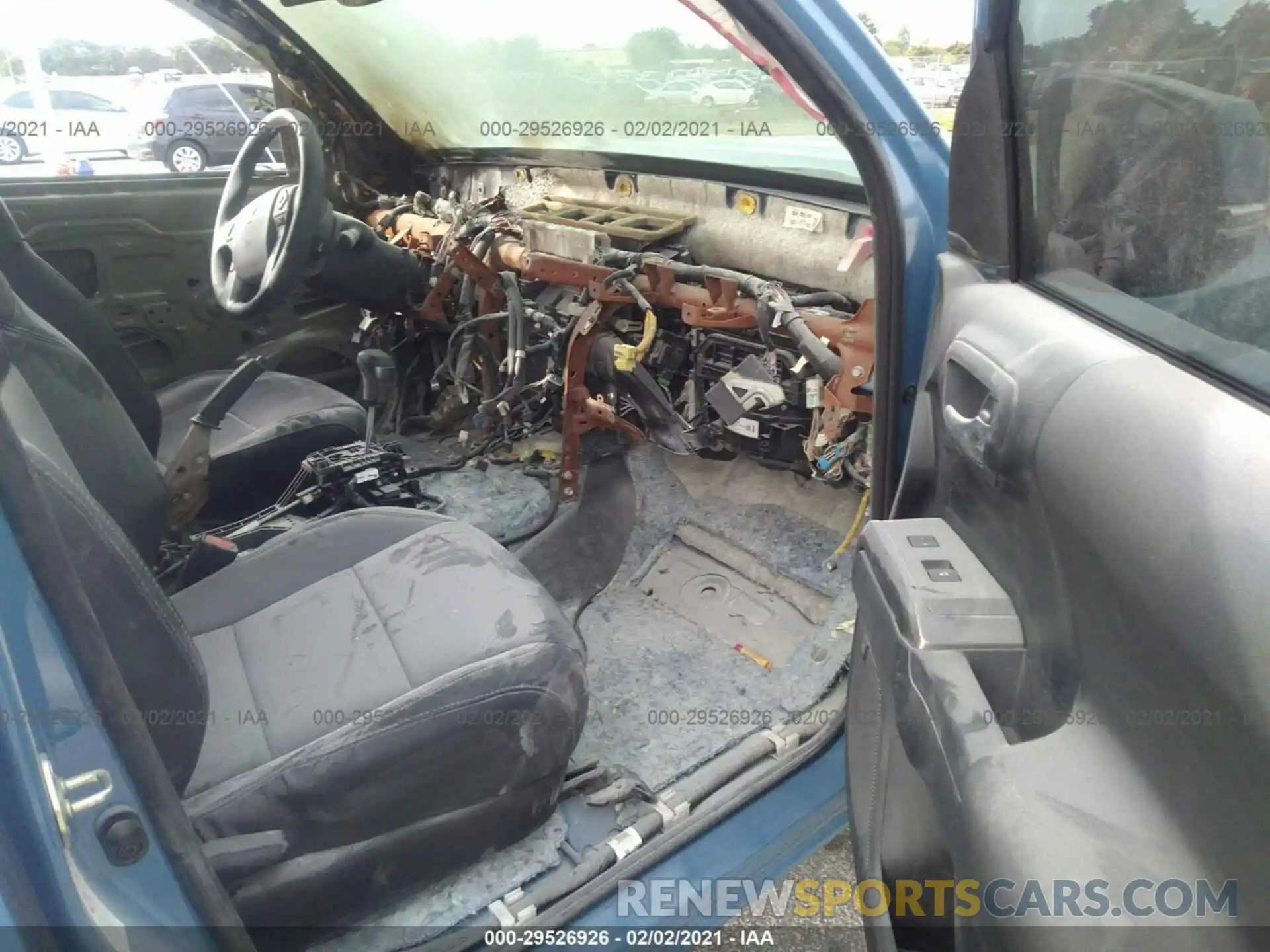 5 Photograph of a damaged car 3TMDZ5BN2KM070192 TOYOTA TACOMA 4WD 2019