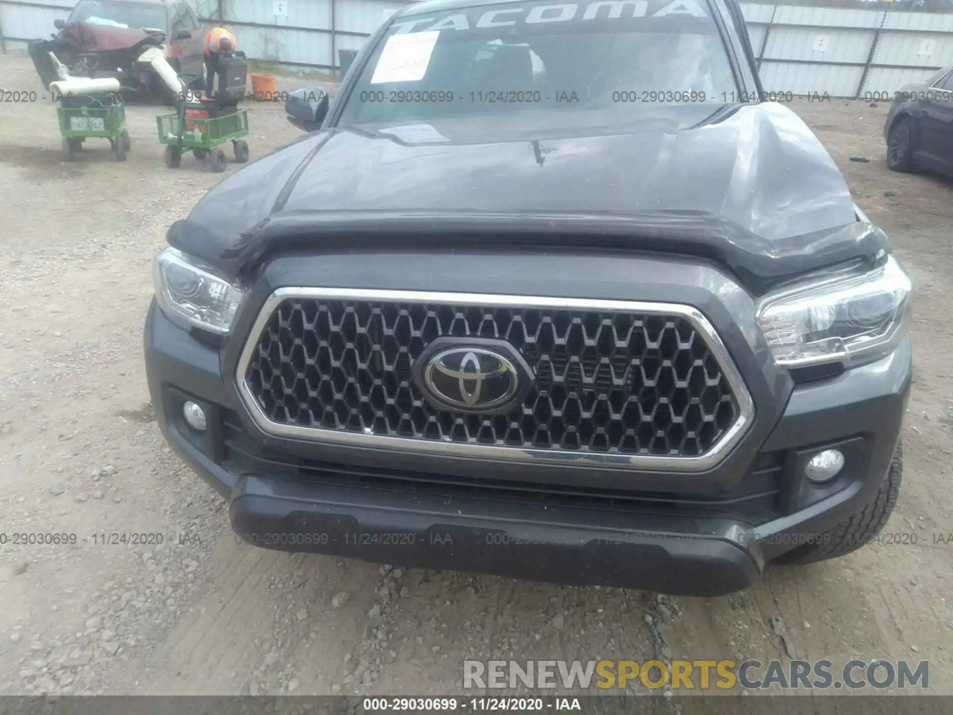 10 Photograph of a damaged car 3TMDZ5BN2KM074212 TOYOTA TACOMA 4WD 2019