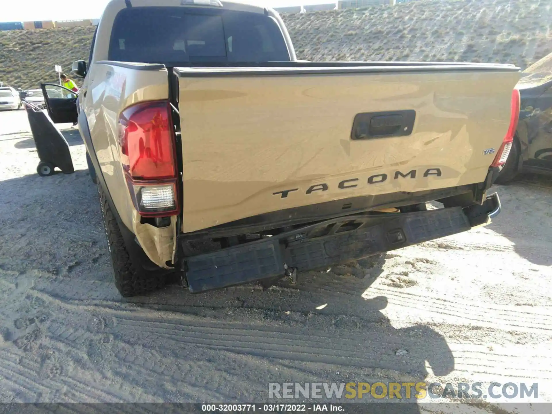 6 Photograph of a damaged car 3TMDZ5BN3KM058407 TOYOTA TACOMA 4WD 2019