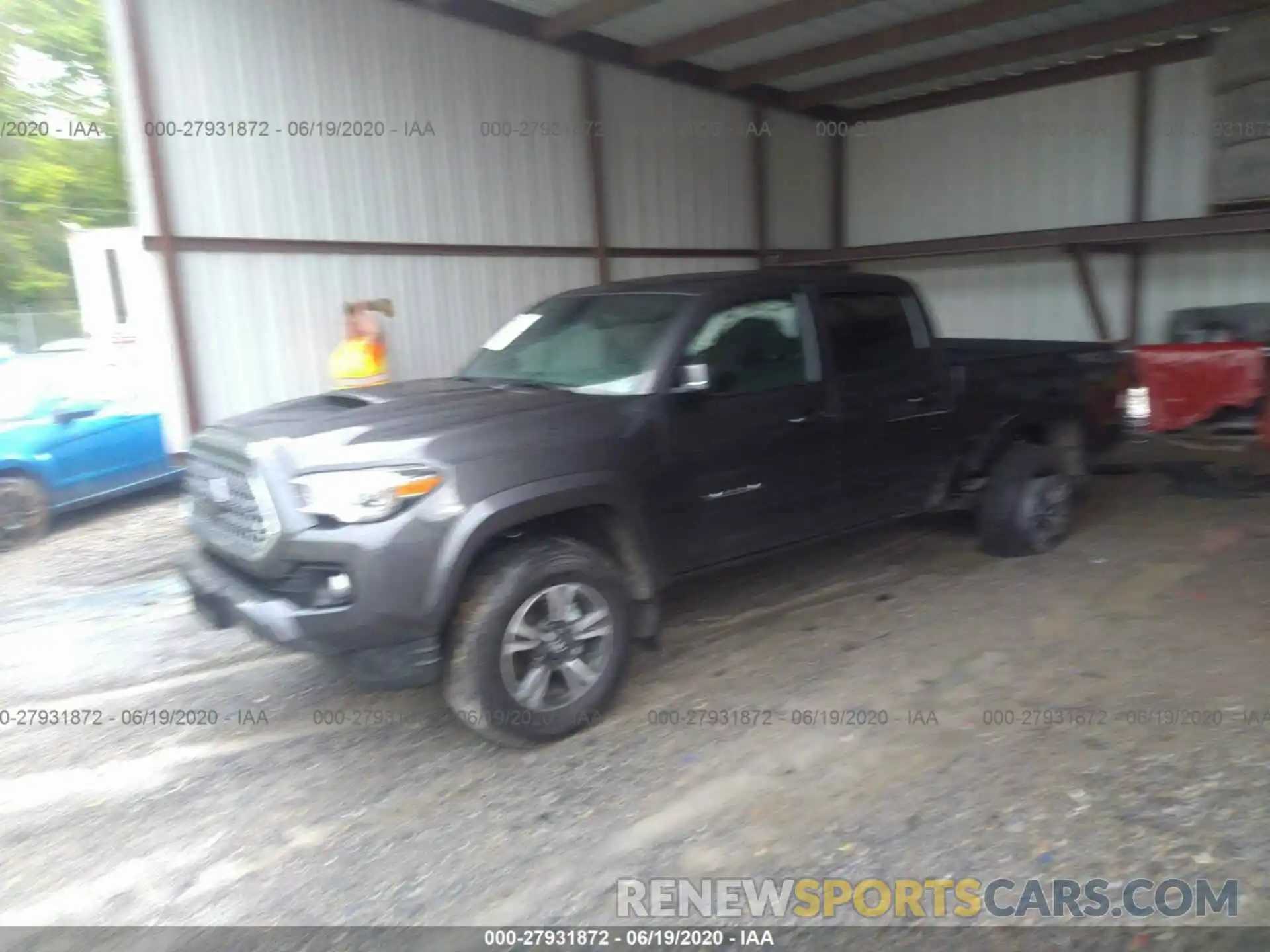 2 Photograph of a damaged car 3TMDZ5BN3KM076776 TOYOTA TACOMA 4WD 2019