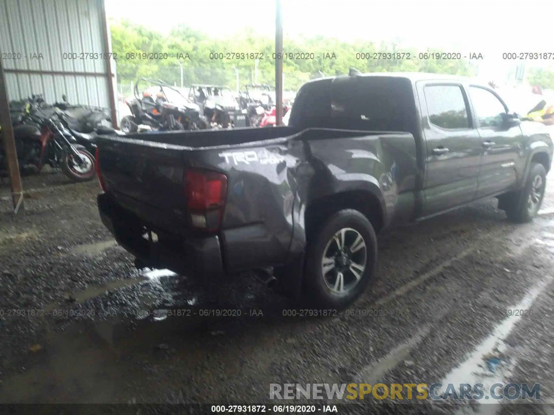 6 Photograph of a damaged car 3TMDZ5BN3KM076776 TOYOTA TACOMA 4WD 2019