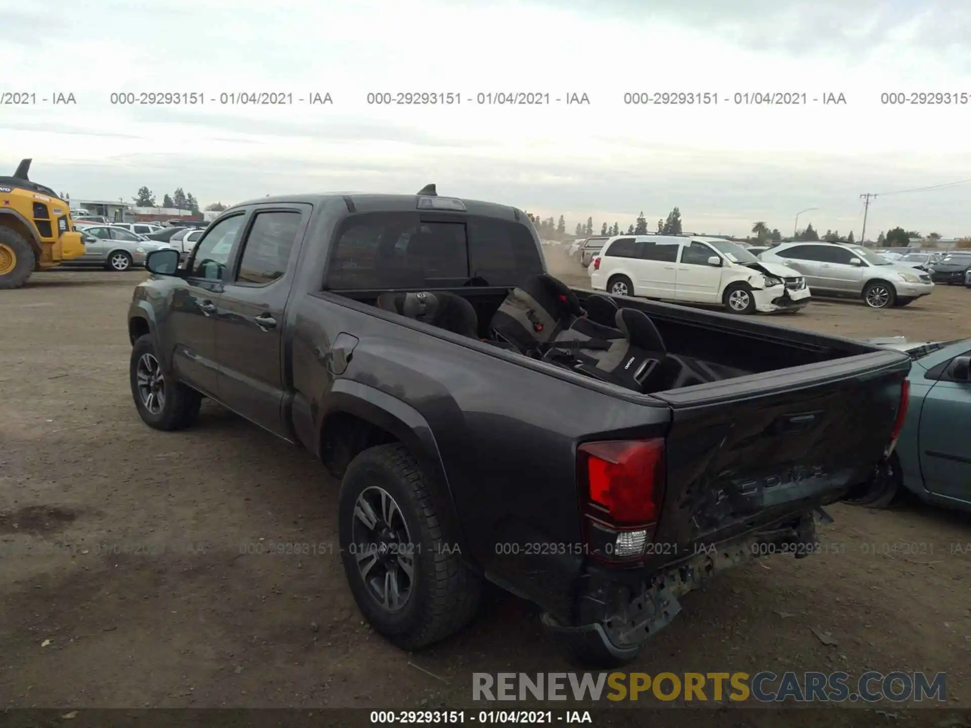 3 Photograph of a damaged car 3TMDZ5BN4KM067861 TOYOTA TACOMA 4WD 2019