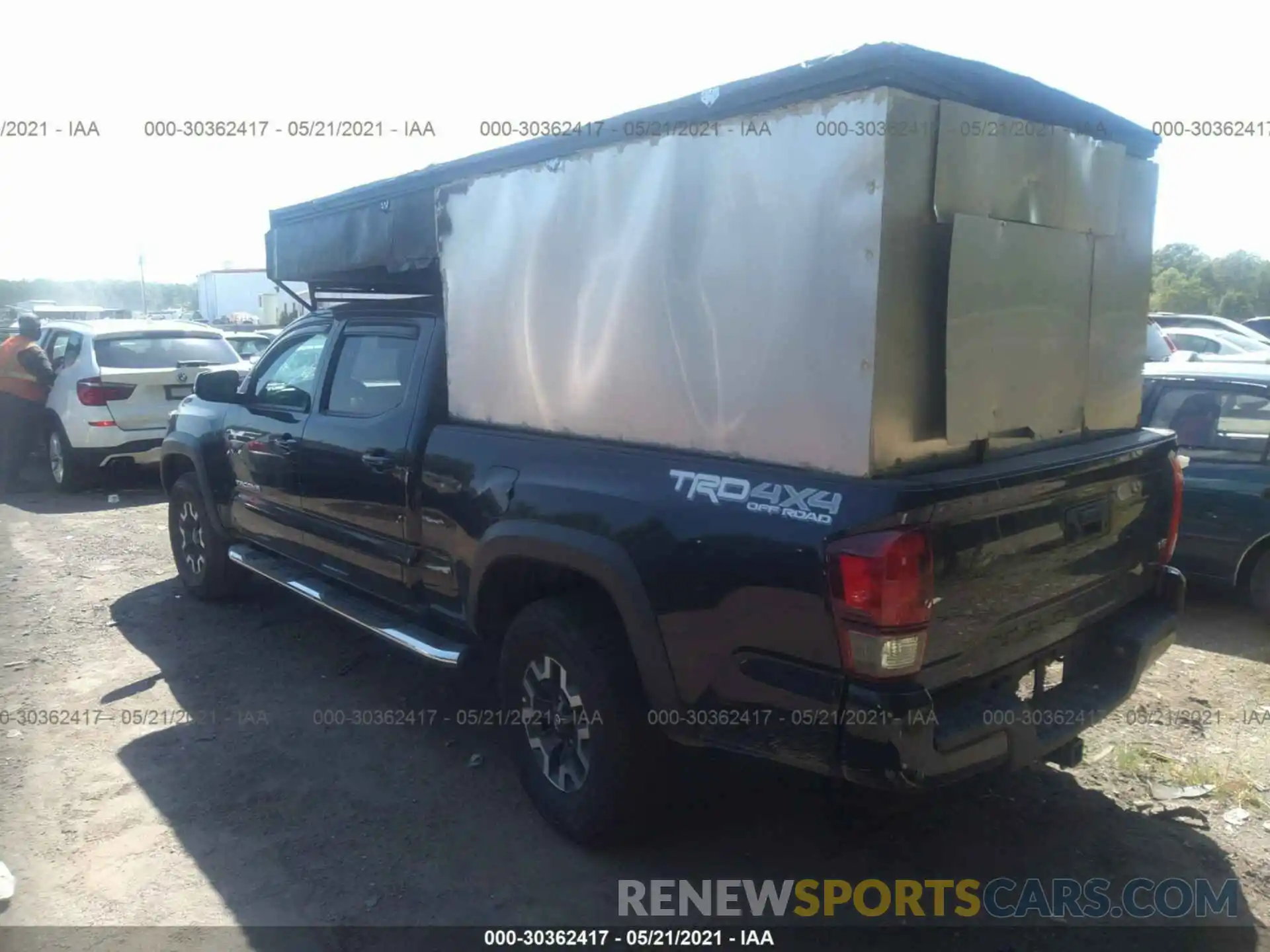 3 Photograph of a damaged car 3TMDZ5BN5KM065391 TOYOTA TACOMA 4WD 2019