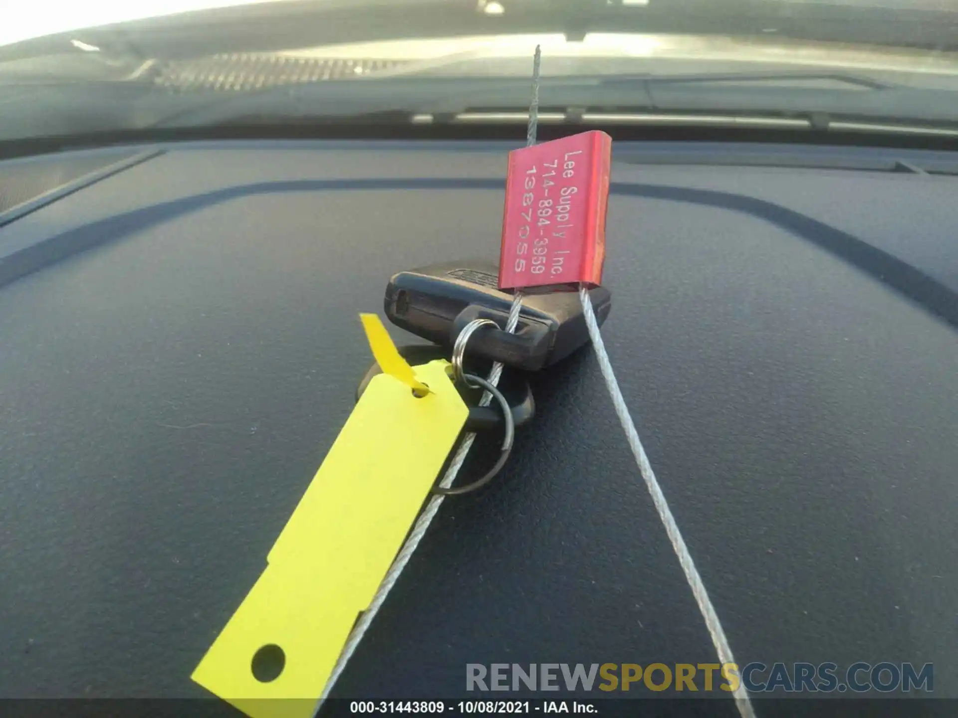 11 Photograph of a damaged car 3TMDZ5BN5KM066914 TOYOTA TACOMA 4WD 2019