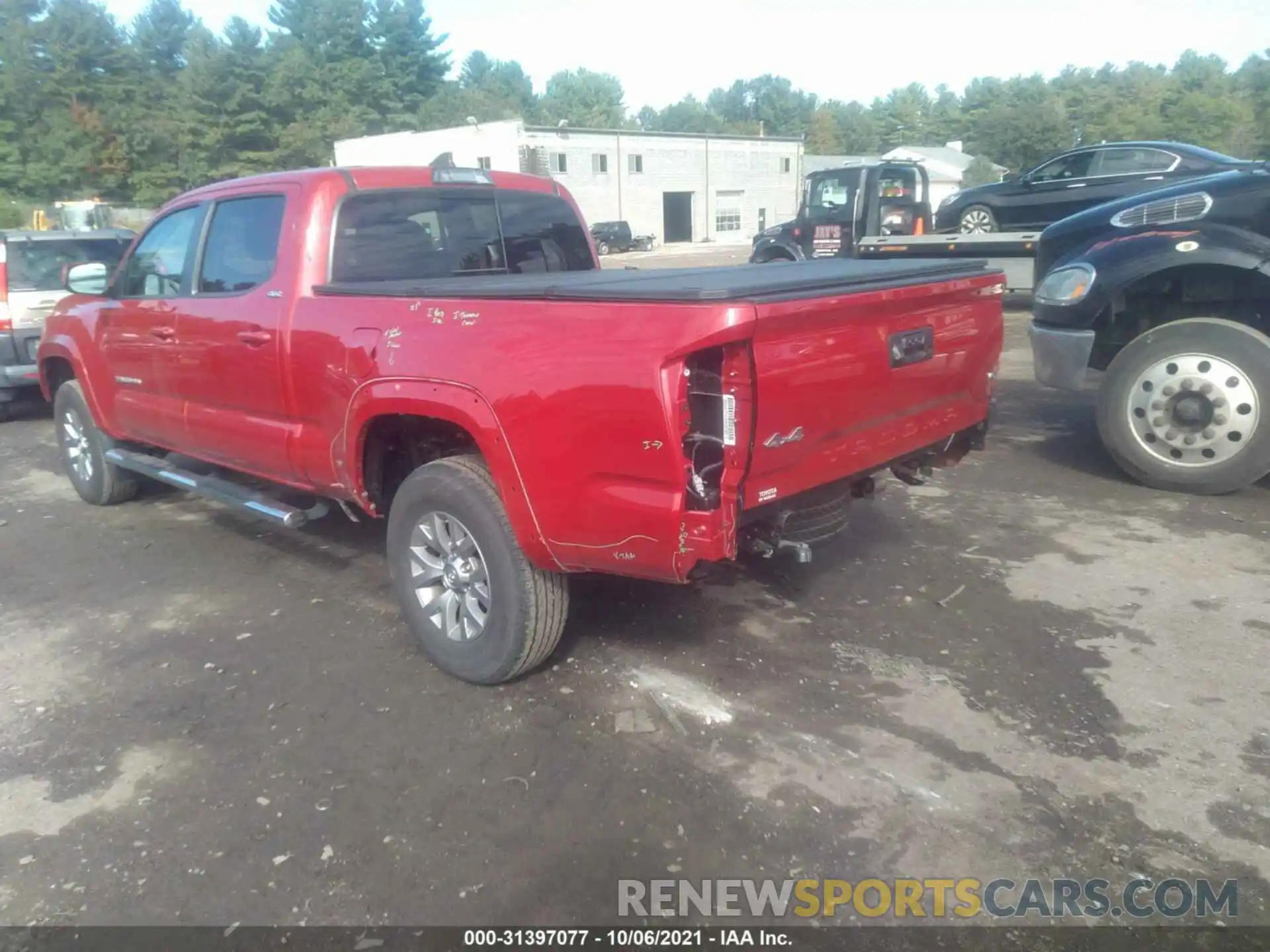 3 Photograph of a damaged car 3TMDZ5BN5KM067030 TOYOTA TACOMA 4WD 2019