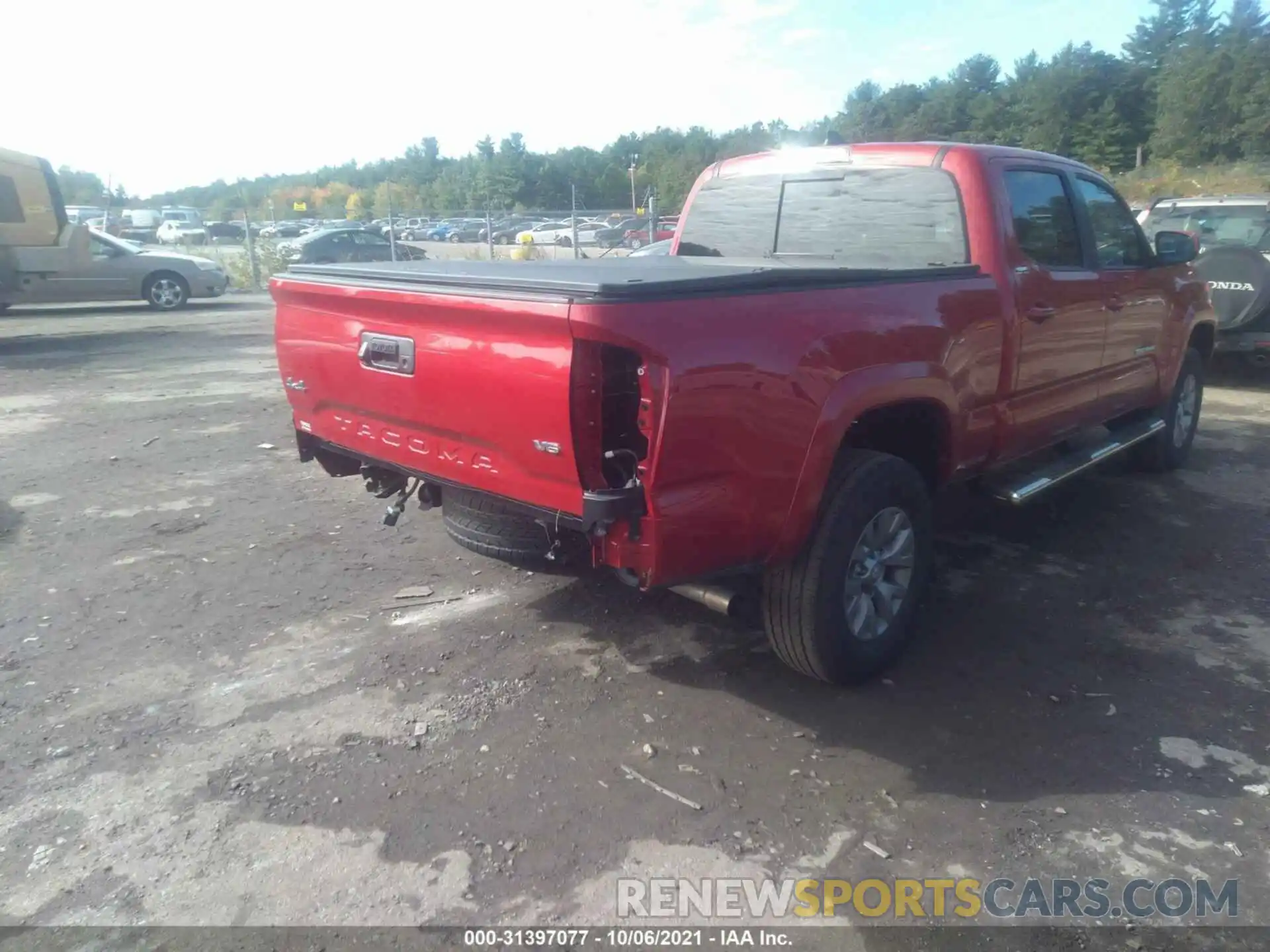 4 Фотография поврежденного автомобиля 3TMDZ5BN5KM067030 TOYOTA TACOMA 4WD 2019