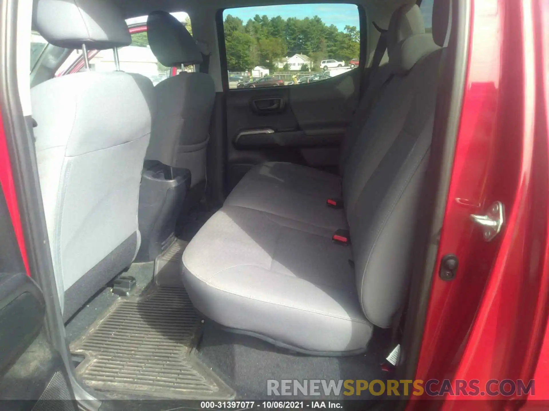 8 Photograph of a damaged car 3TMDZ5BN5KM067030 TOYOTA TACOMA 4WD 2019