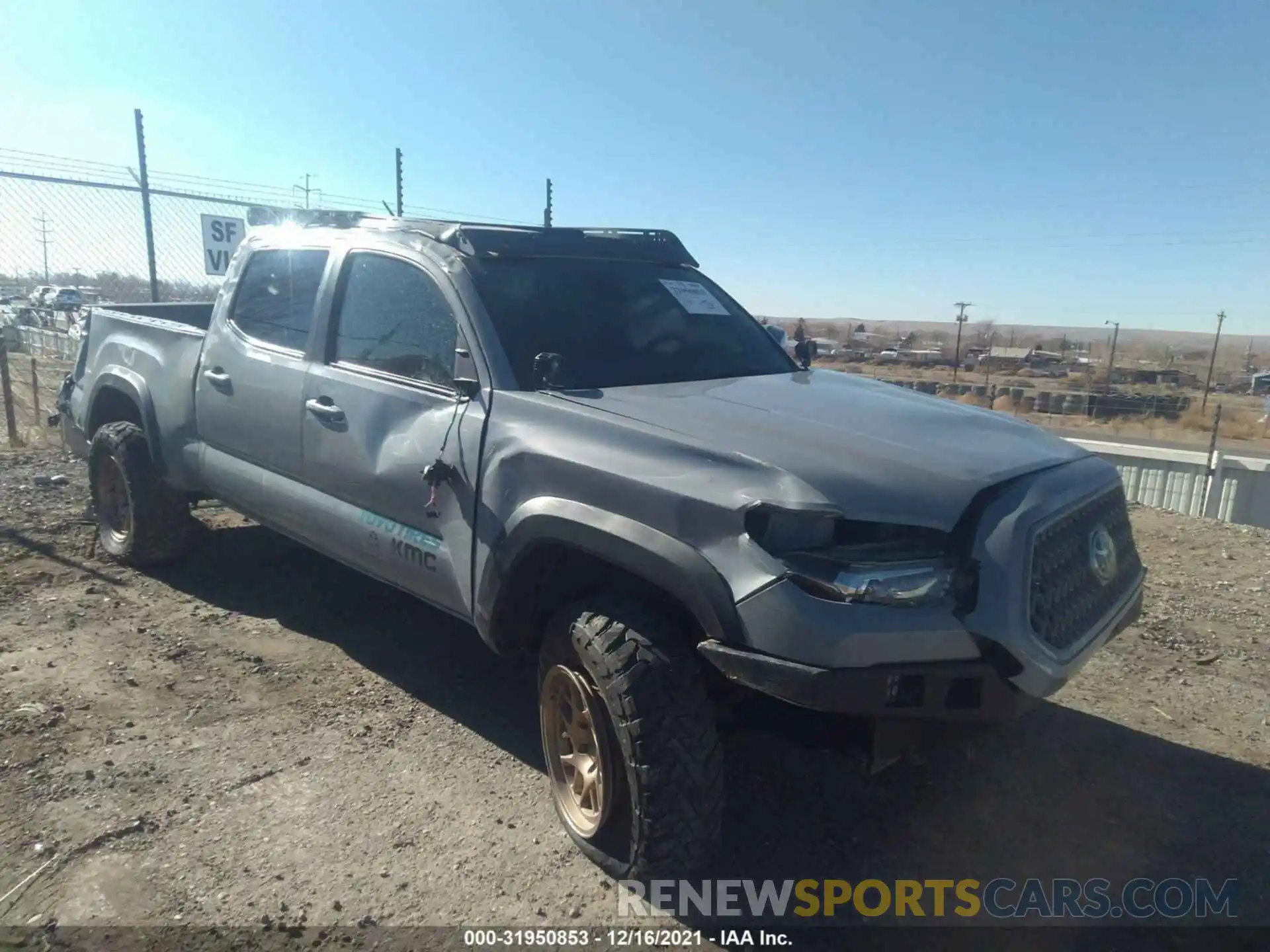 1 Photograph of a damaged car 3TMDZ5BN5KM071997 TOYOTA TACOMA 4WD 2019