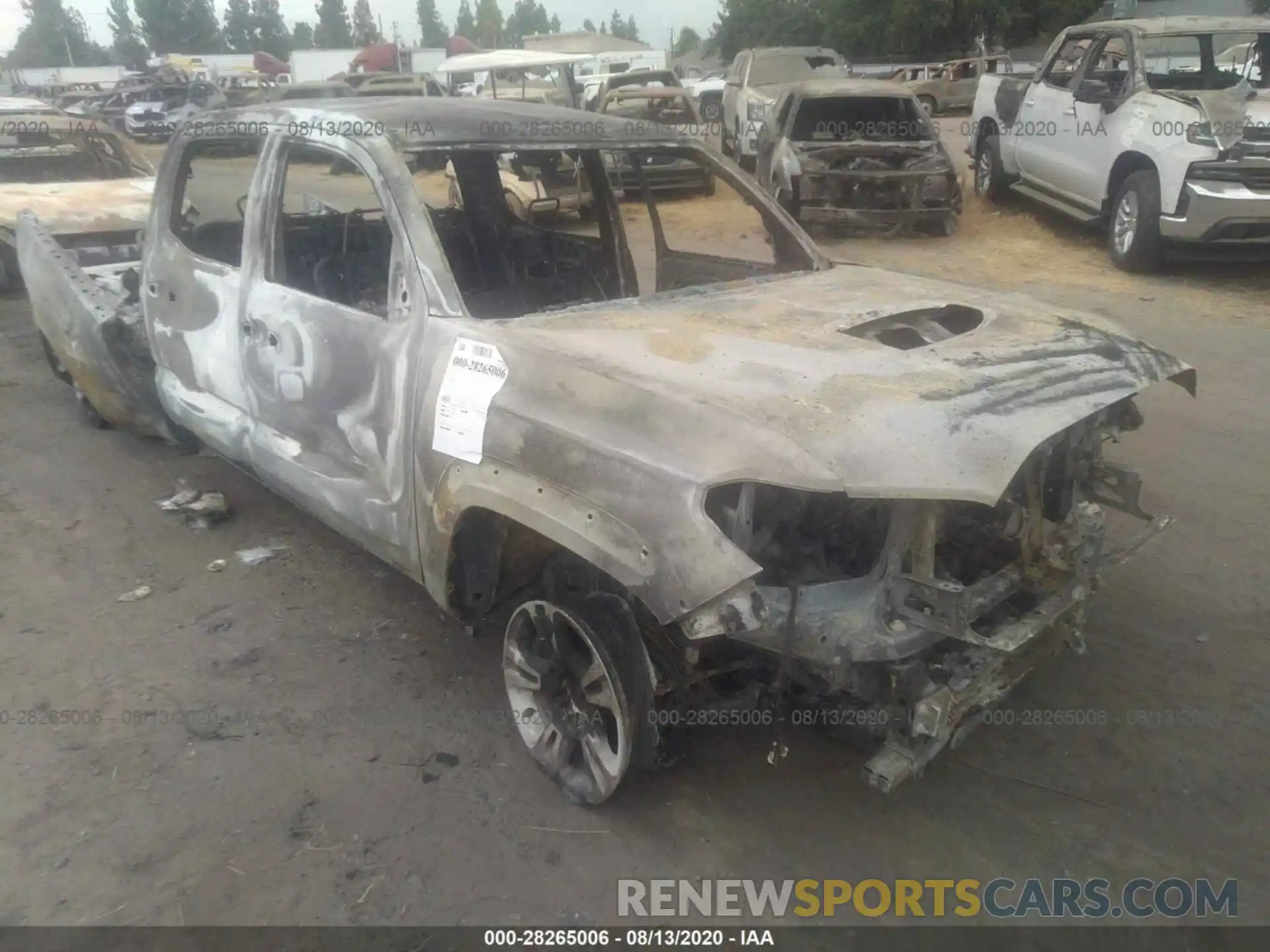 1 Photograph of a damaged car 3TMDZ5BN6KM055808 TOYOTA TACOMA 4WD 2019