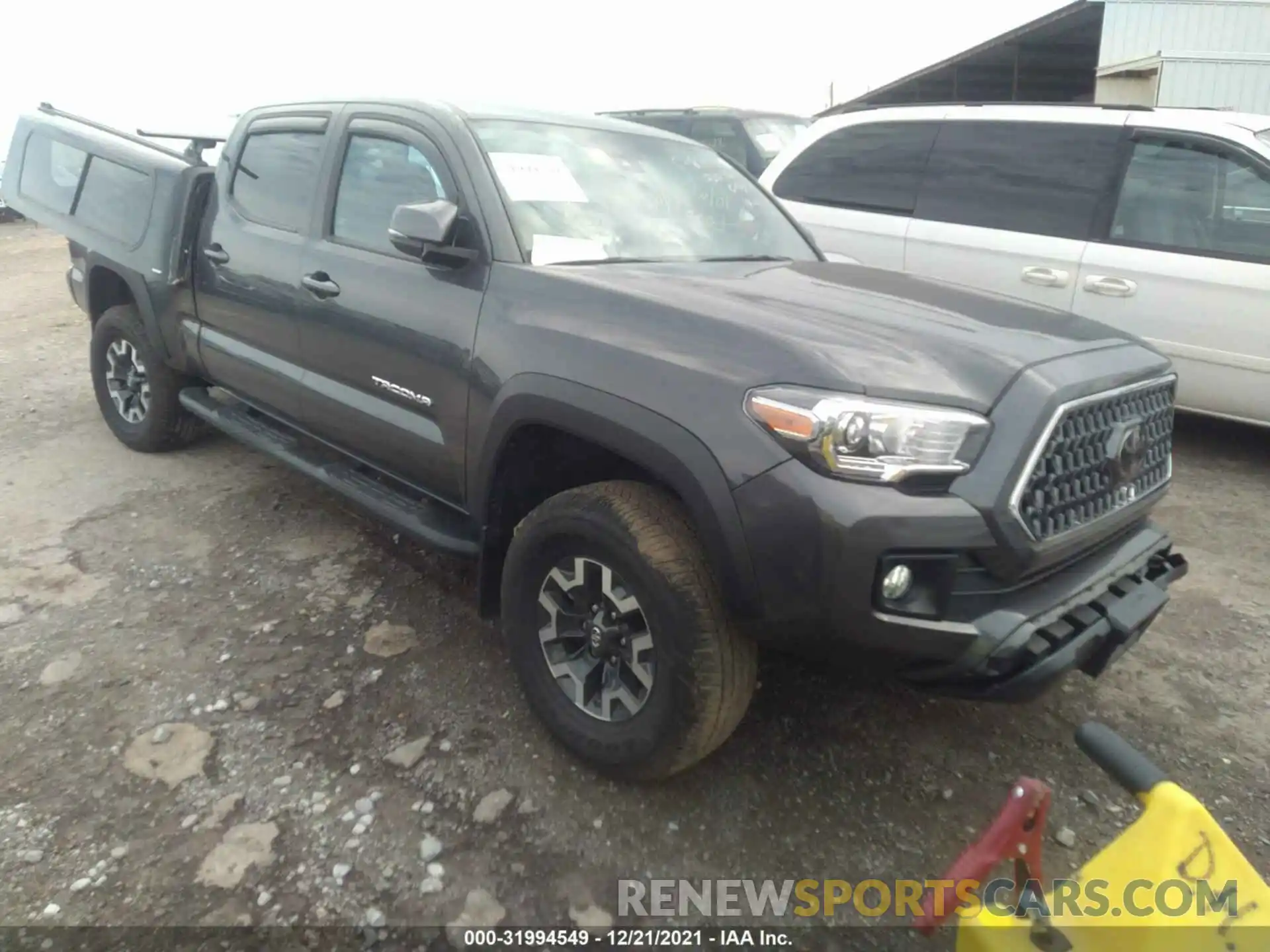 1 Photograph of a damaged car 3TMDZ5BN6KM060720 TOYOTA TACOMA 4WD 2019