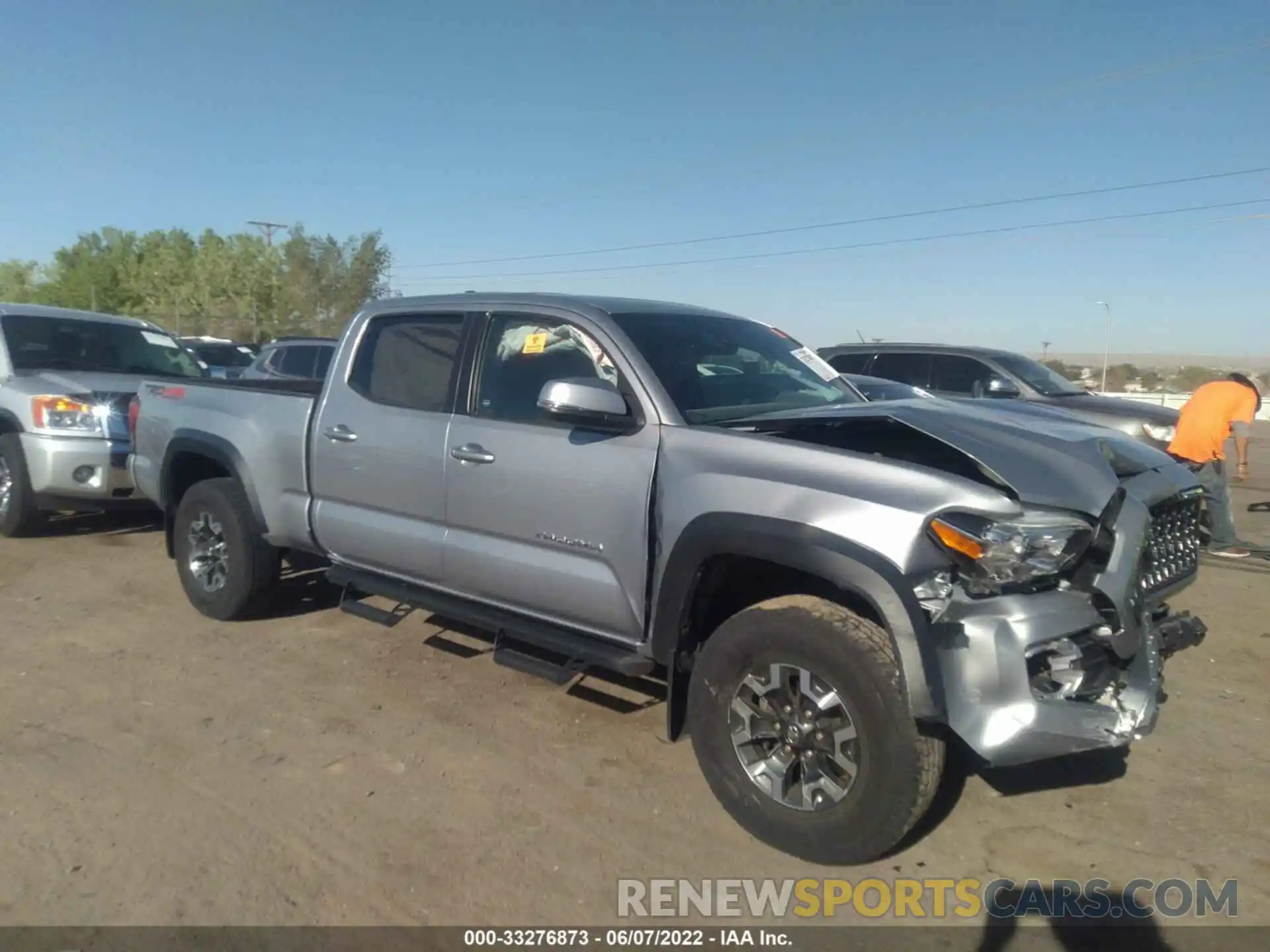 1 Photograph of a damaged car 3TMDZ5BN6KM072429 TOYOTA TACOMA 4WD 2019