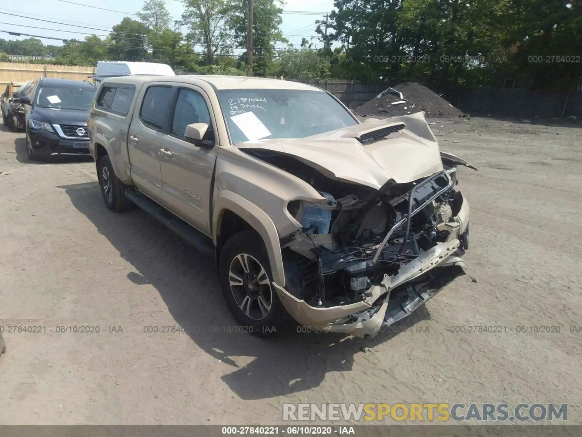 1 Photograph of a damaged car 3TMDZ5BN6KM072656 TOYOTA TACOMA 4WD 2019