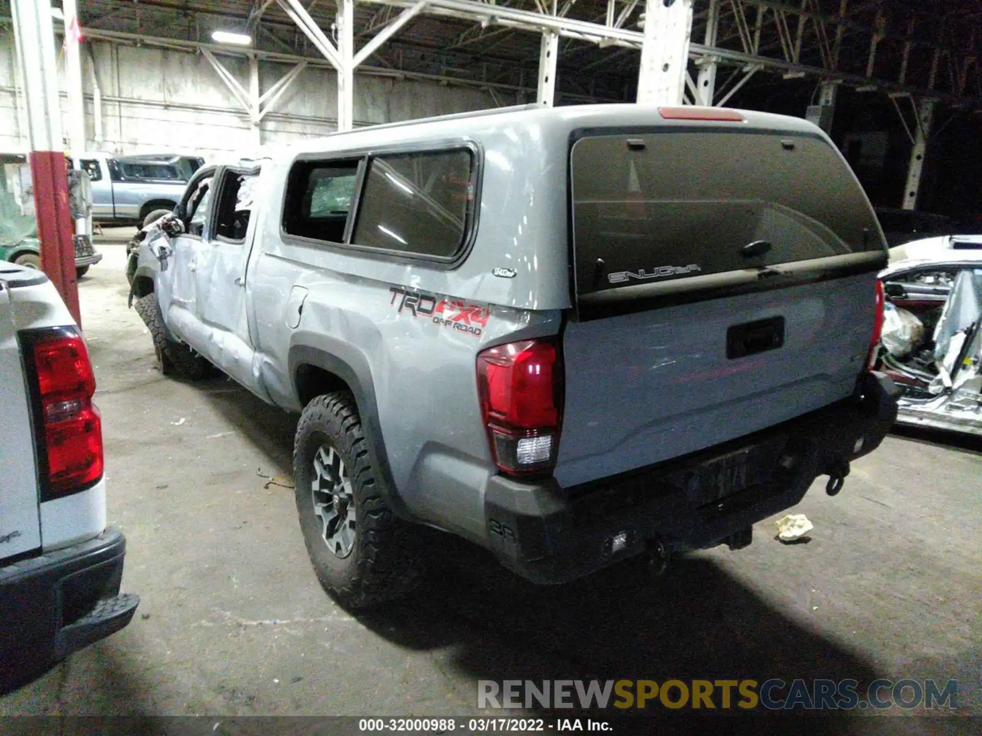 3 Photograph of a damaged car 3TMDZ5BN7KM067904 TOYOTA TACOMA 4WD 2019