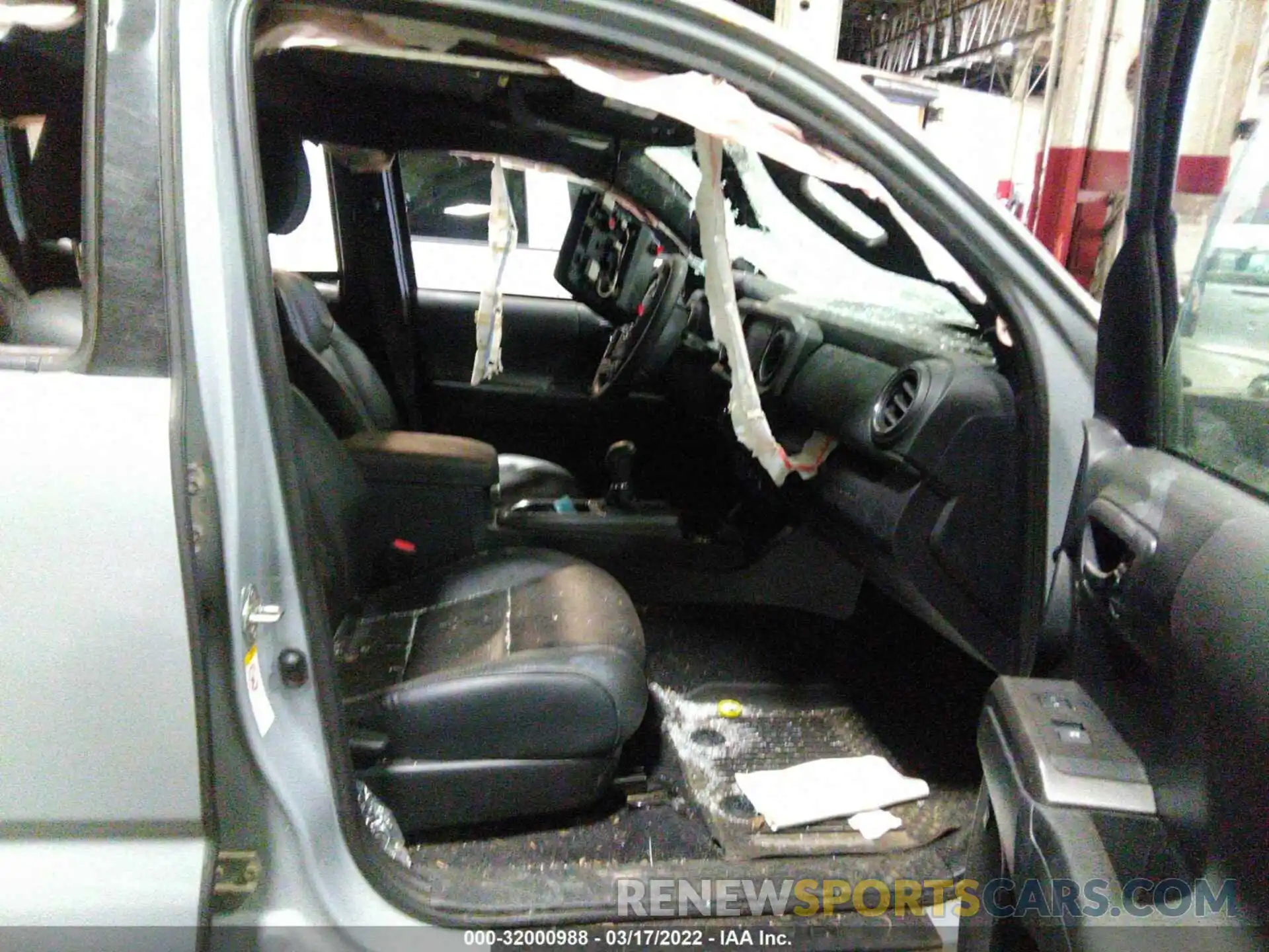 5 Photograph of a damaged car 3TMDZ5BN7KM067904 TOYOTA TACOMA 4WD 2019