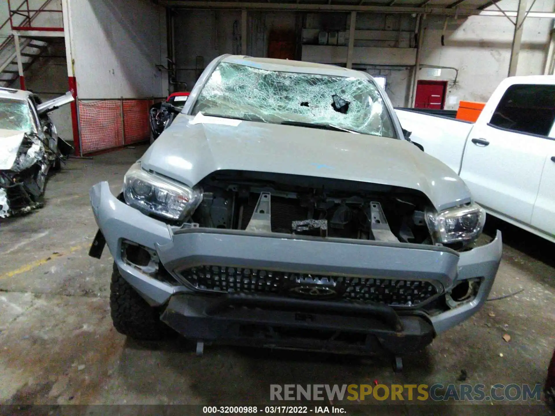 6 Фотография поврежденного автомобиля 3TMDZ5BN7KM067904 TOYOTA TACOMA 4WD 2019