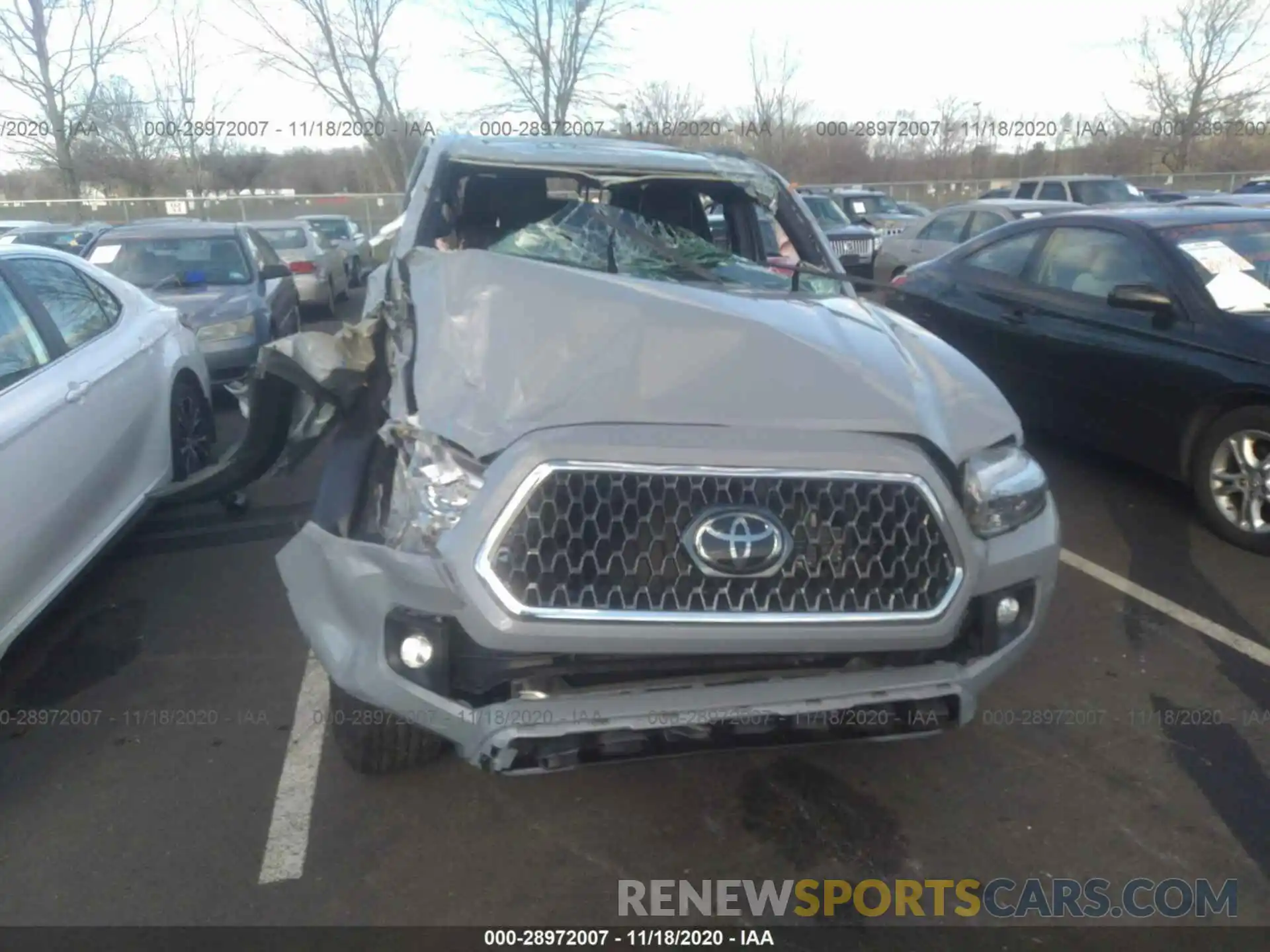 6 Photograph of a damaged car 3TMDZ5BN7KM073685 TOYOTA TACOMA 4WD 2019