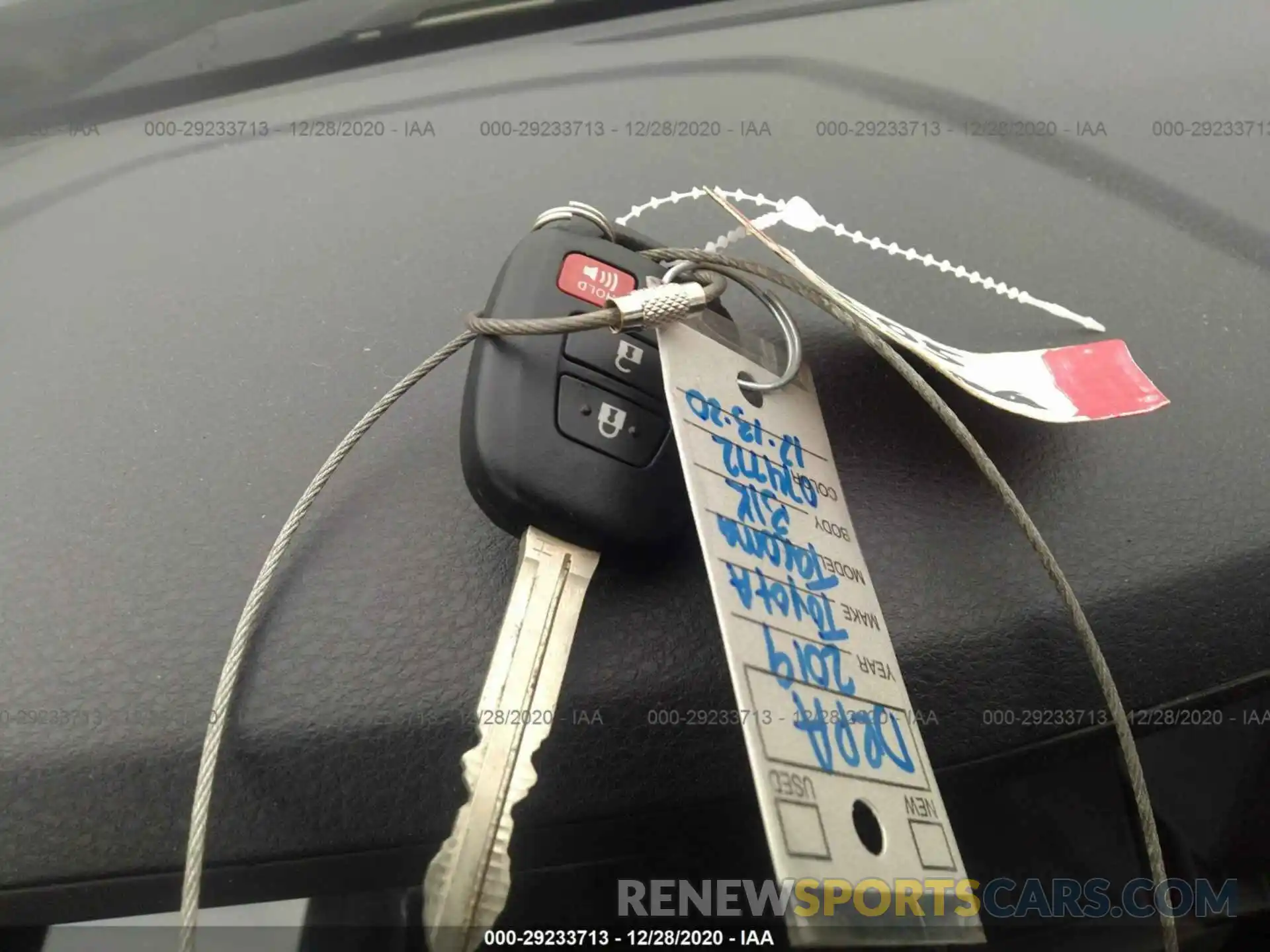 11 Photograph of a damaged car 3TMDZ5BN7KM074772 TOYOTA TACOMA 4WD 2019