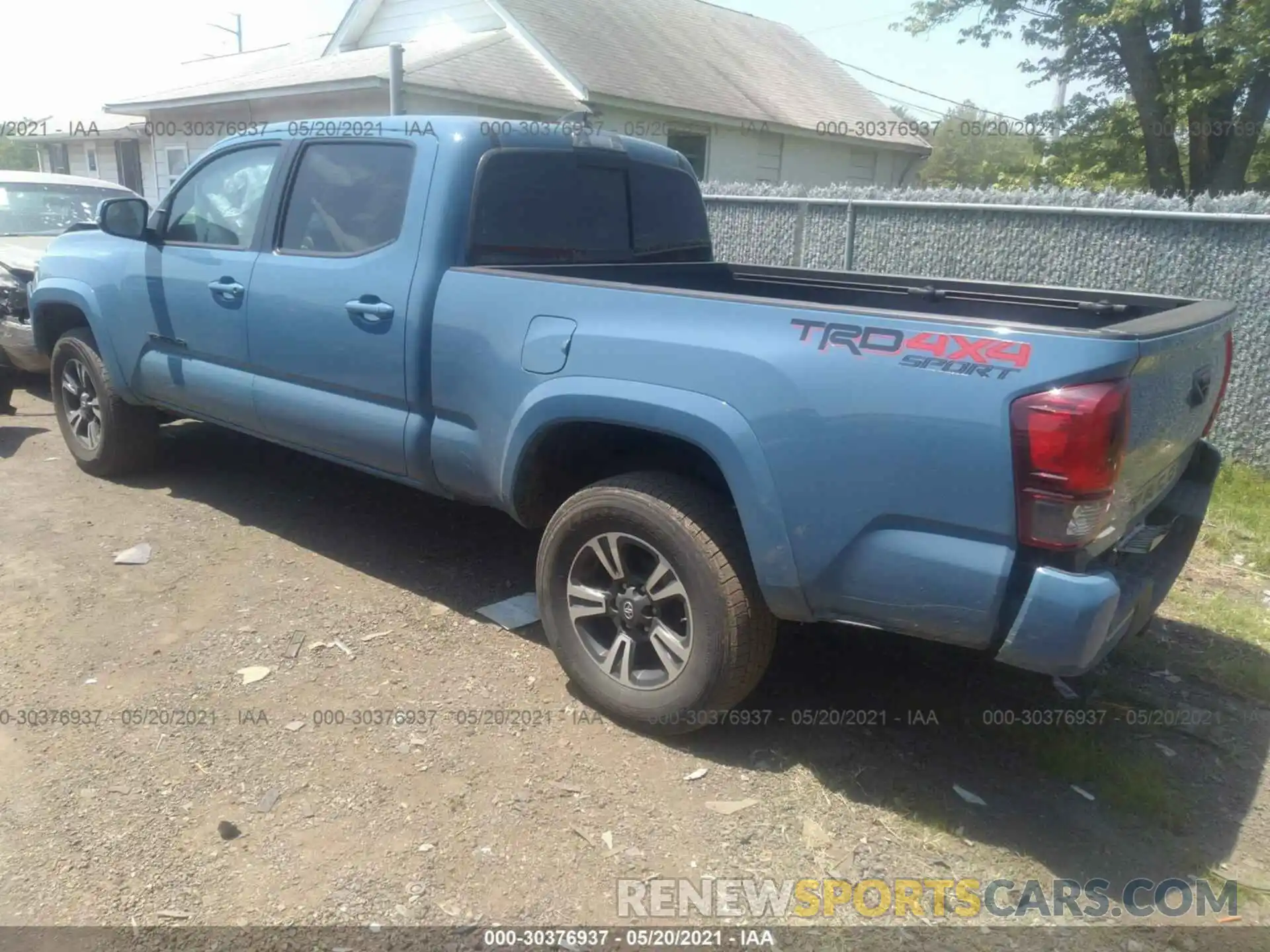 3 Фотография поврежденного автомобиля 3TMDZ5BN7KM076179 TOYOTA TACOMA 4WD 2019