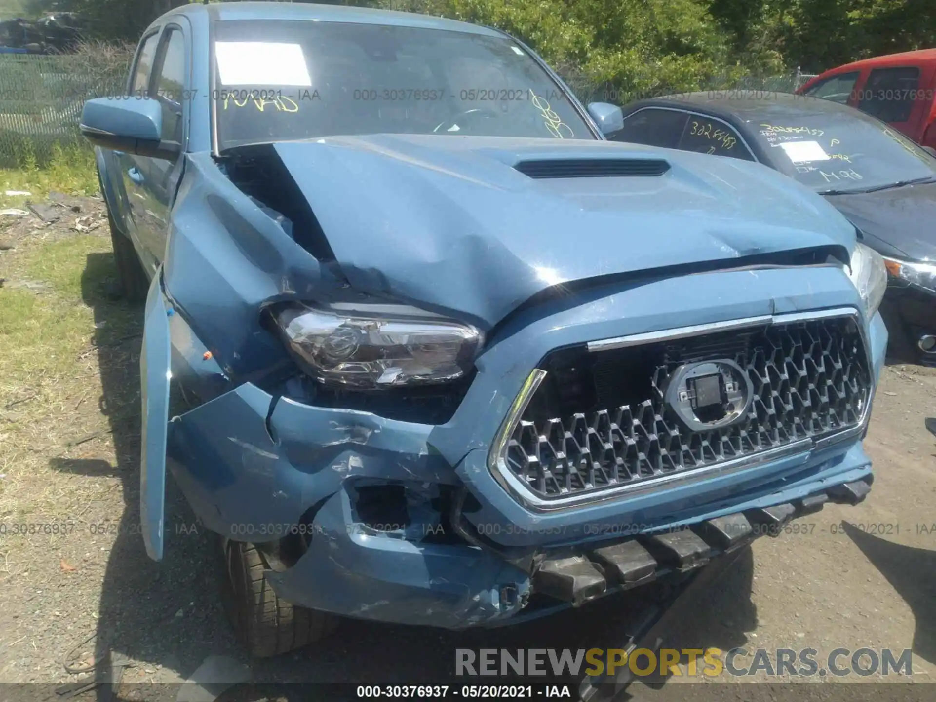 6 Photograph of a damaged car 3TMDZ5BN7KM076179 TOYOTA TACOMA 4WD 2019