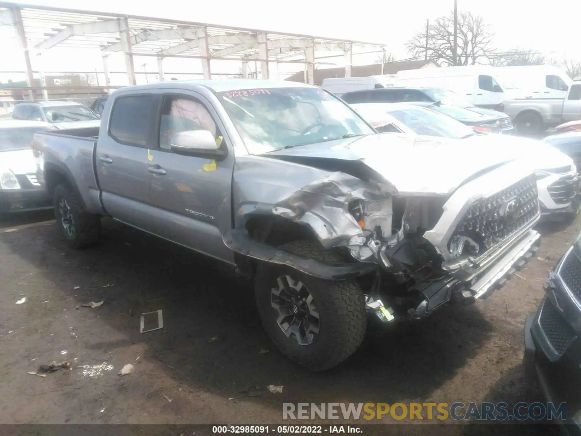 1 Photograph of a damaged car 3TMDZ5BN8KM056135 TOYOTA TACOMA 4WD 2019