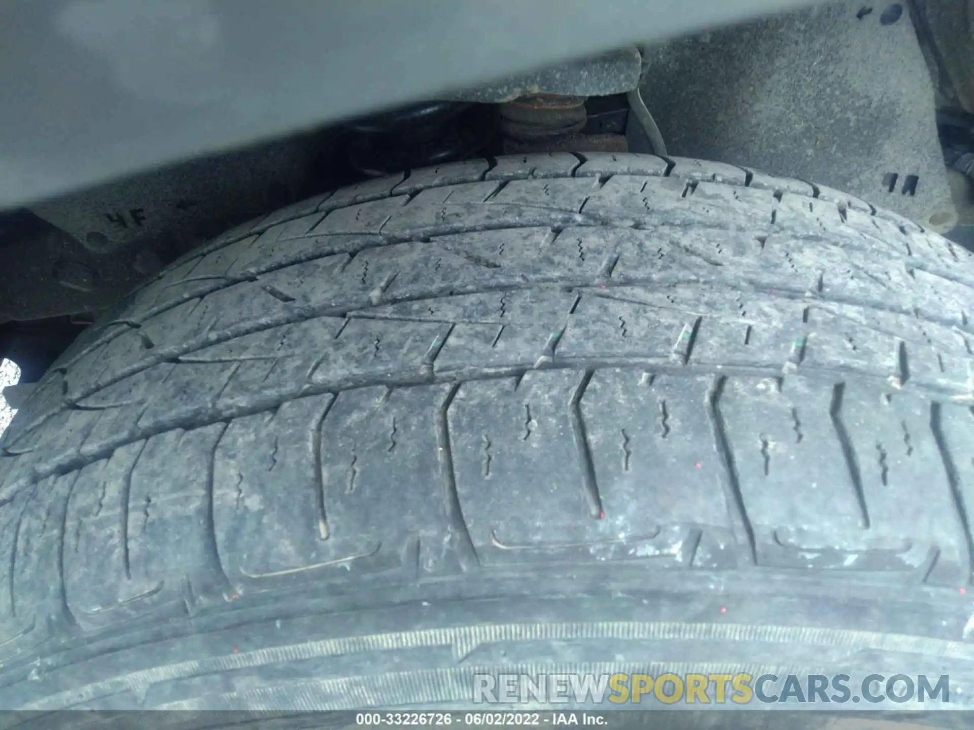 13 Photograph of a damaged car 3TMDZ5BN8KM056412 TOYOTA TACOMA 4WD 2019