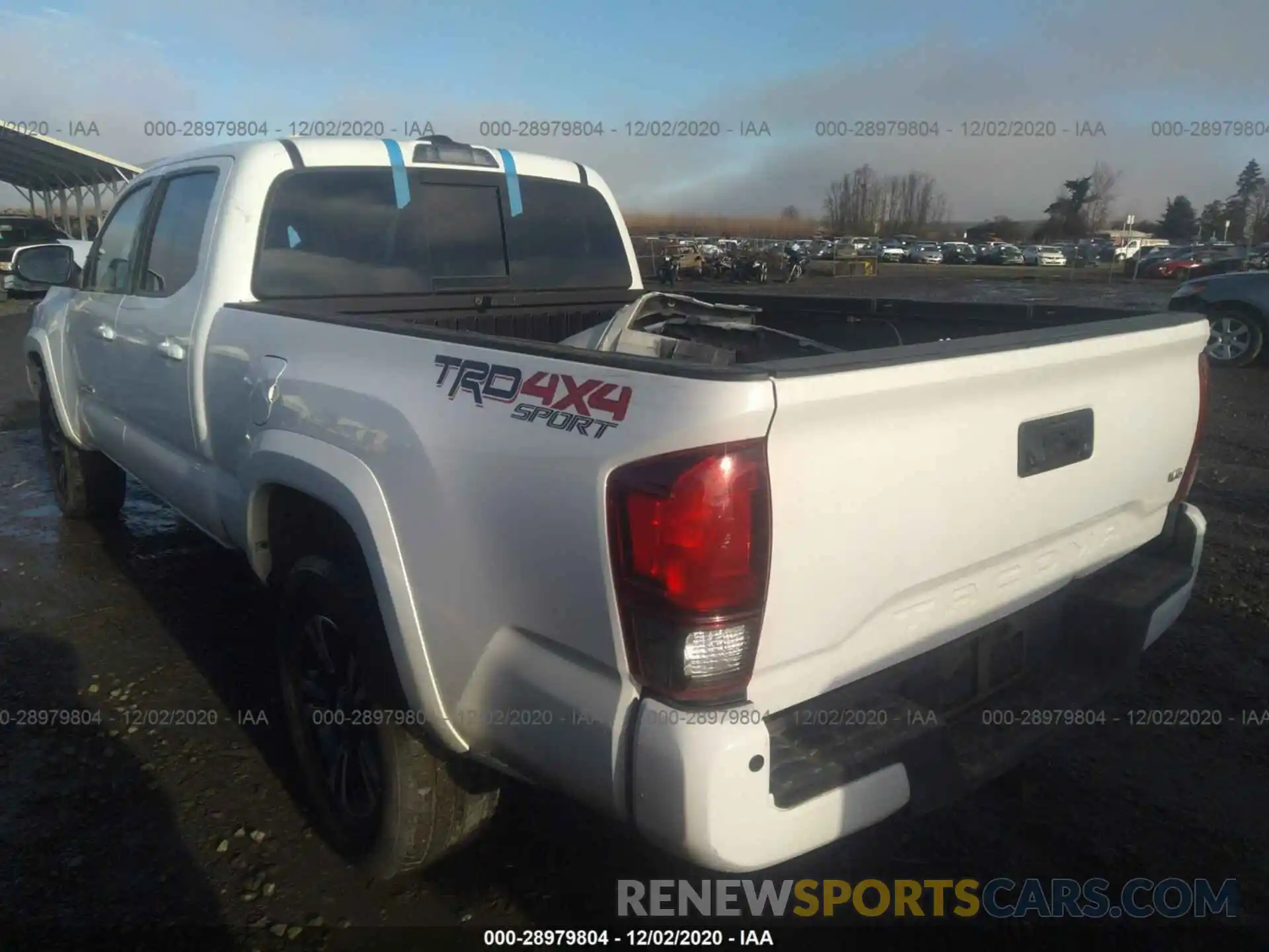 3 Photograph of a damaged car 3TMDZ5BN8KM064378 TOYOTA TACOMA 4WD 2019