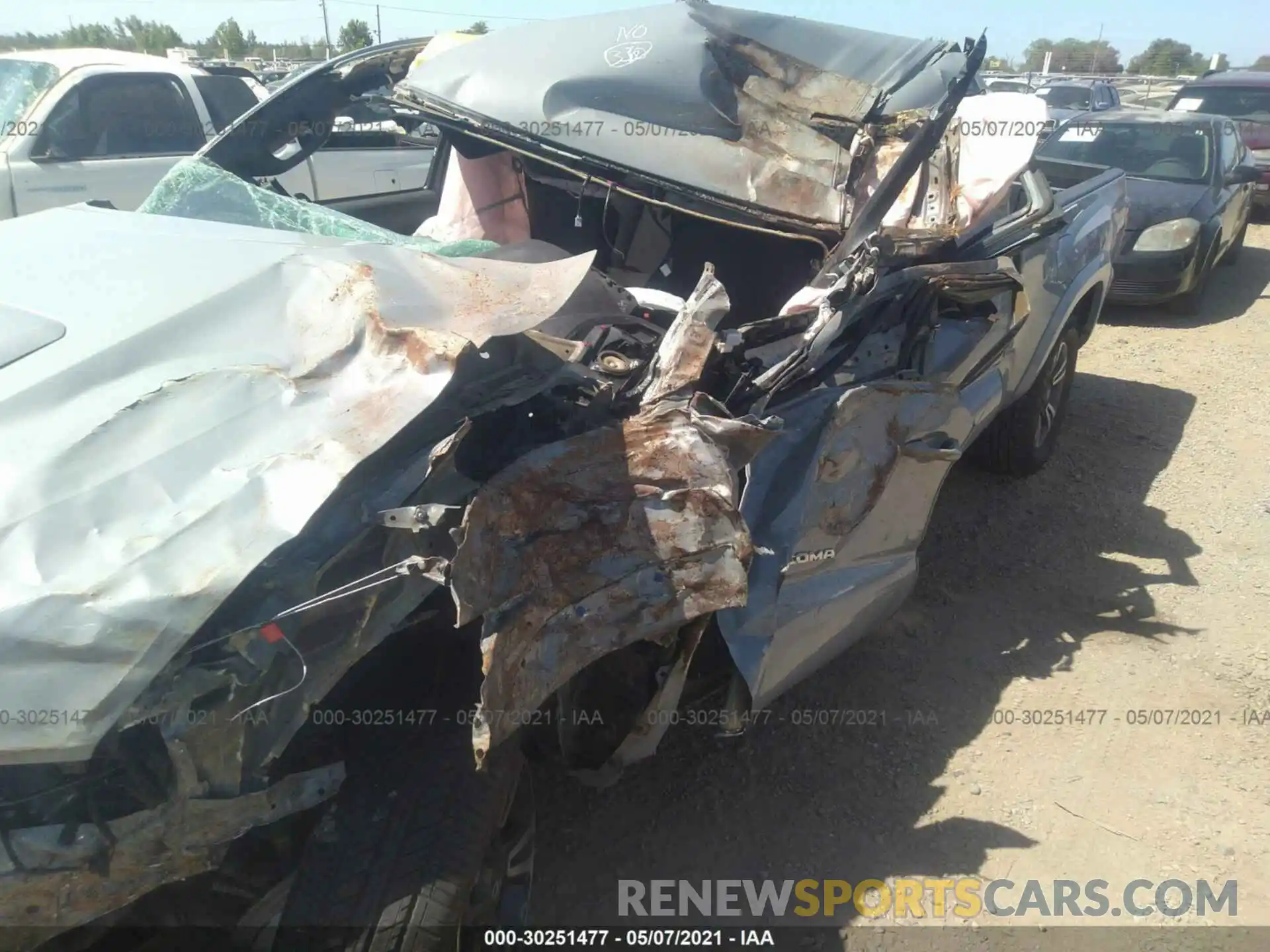 6 Photograph of a damaged car 3TMDZ5BN8KM067152 TOYOTA TACOMA 4WD 2019