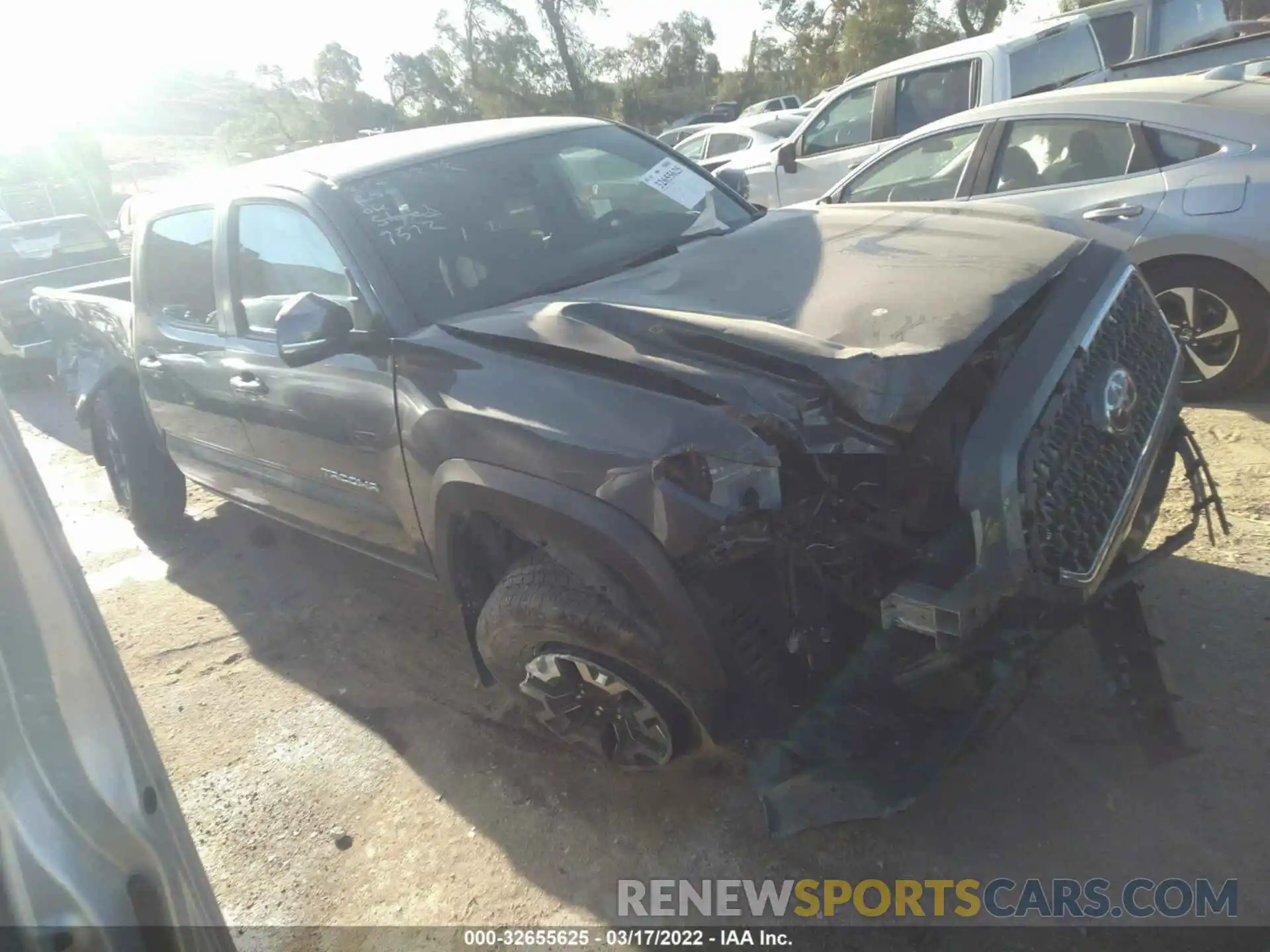 1 Photograph of a damaged car 3TMDZ5BN8KM067572 TOYOTA TACOMA 4WD 2019