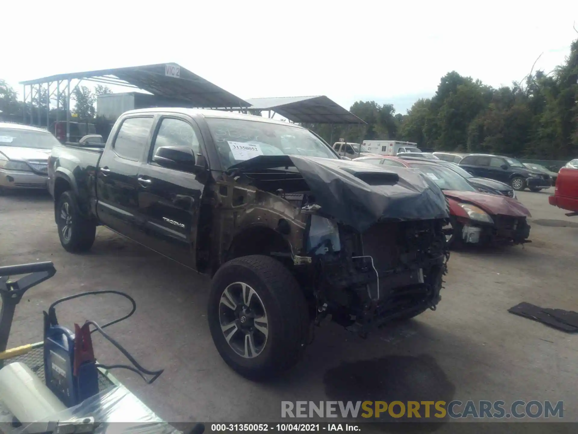 1 Photograph of a damaged car 3TMDZ5BN8KM068477 TOYOTA TACOMA 4WD 2019